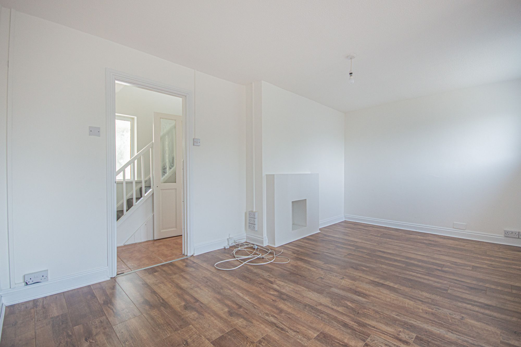 2 bed terraced house to rent in Steepfield, Cwmbran  - Property Image 2