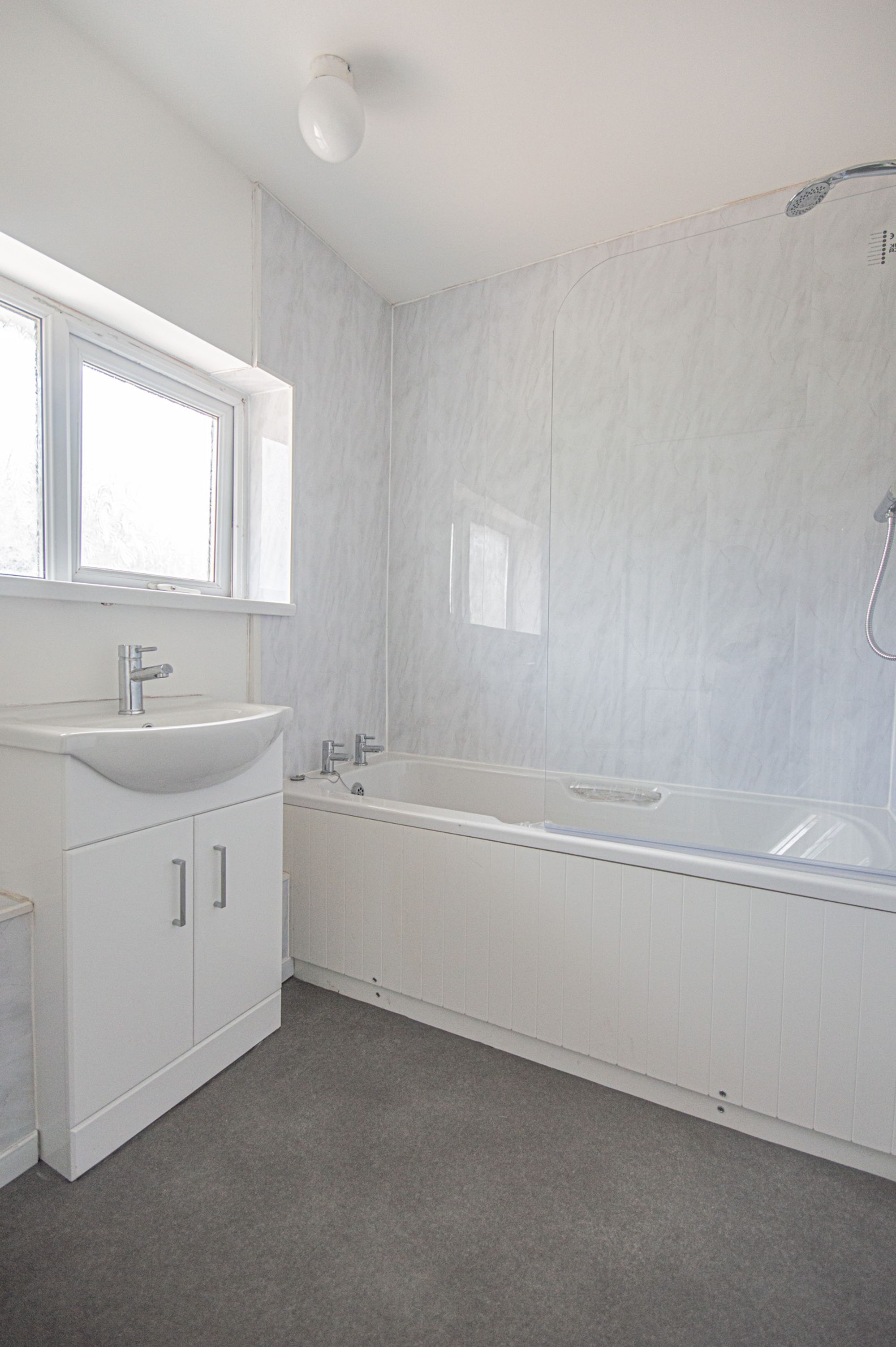 2 bed terraced house to rent in Steepfield, Cwmbran  - Property Image 13