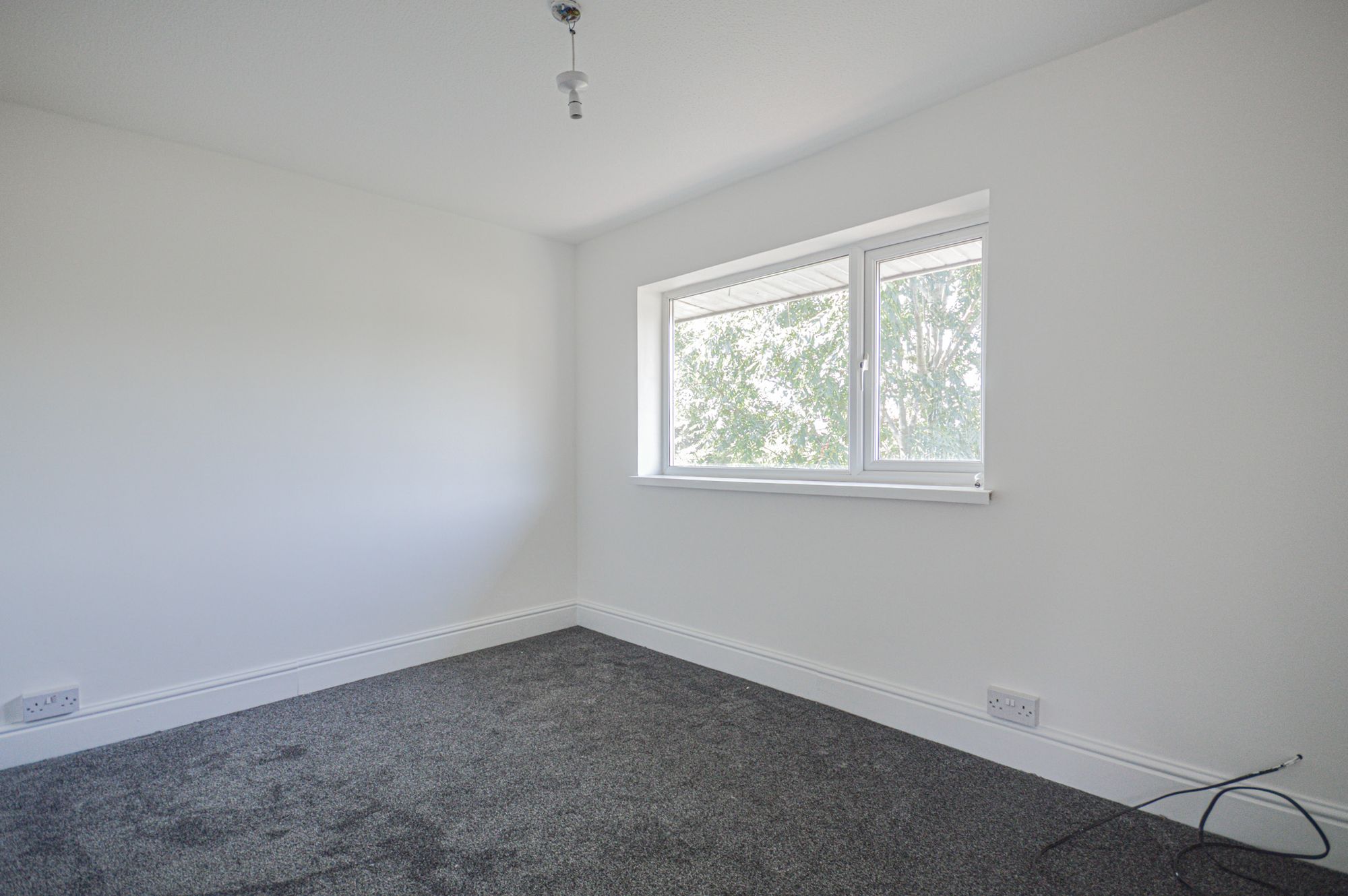 2 bed terraced house to rent in Steepfield, Cwmbran 15