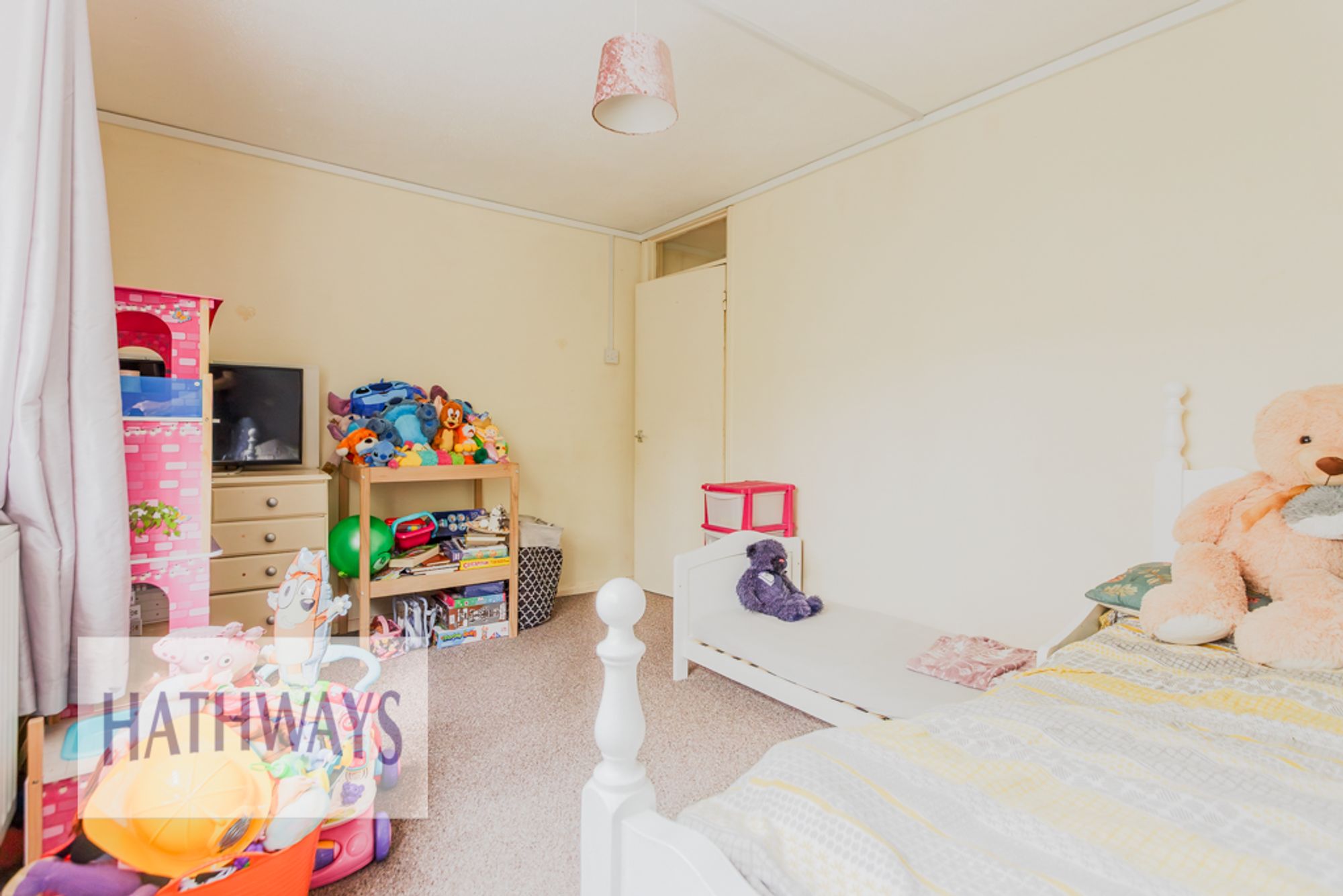 2 bed flat for sale in Kemys Fawr Close, Pontypool  - Property Image 21