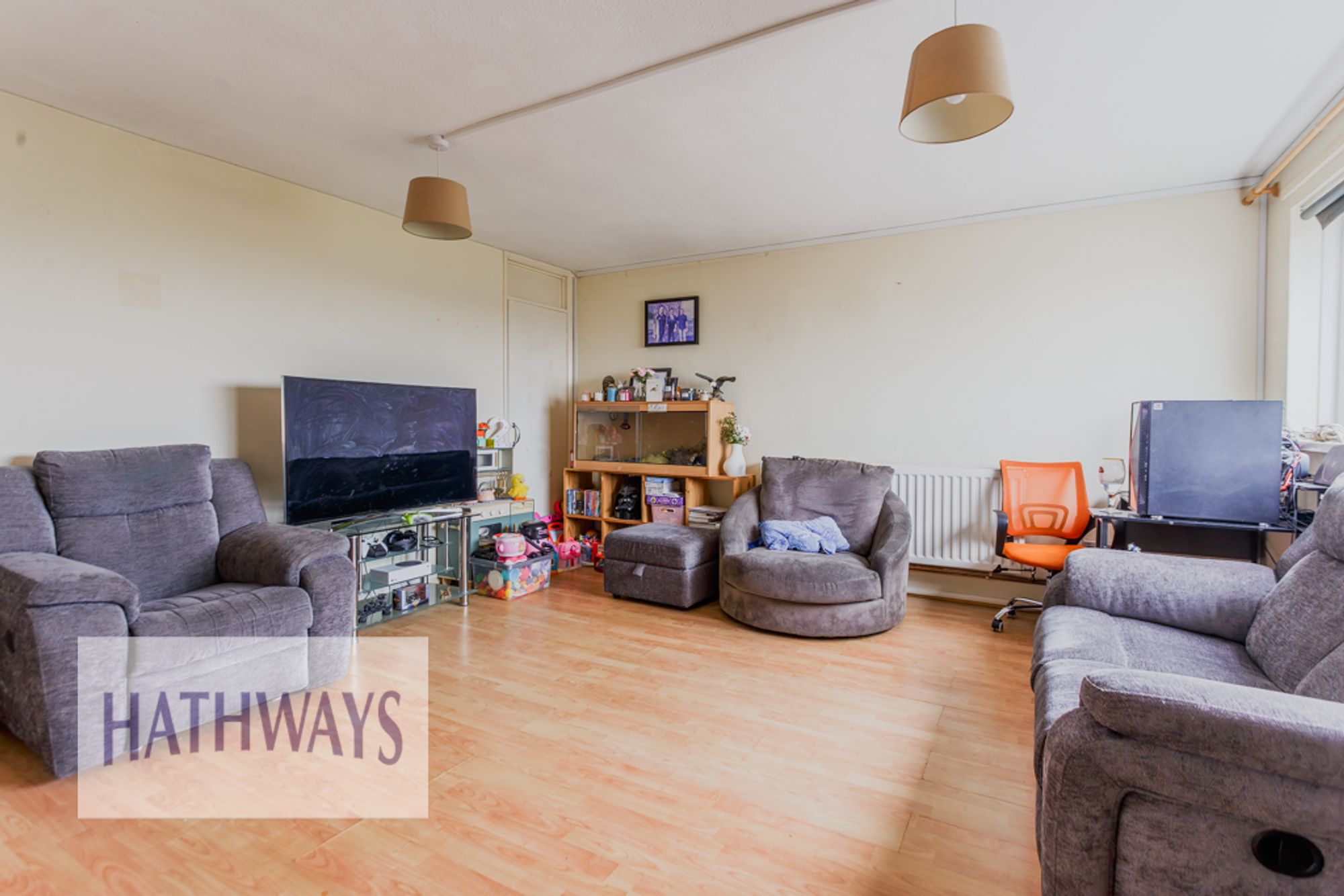 2 bed flat for sale in Kemys Fawr Close, Pontypool  - Property Image 6