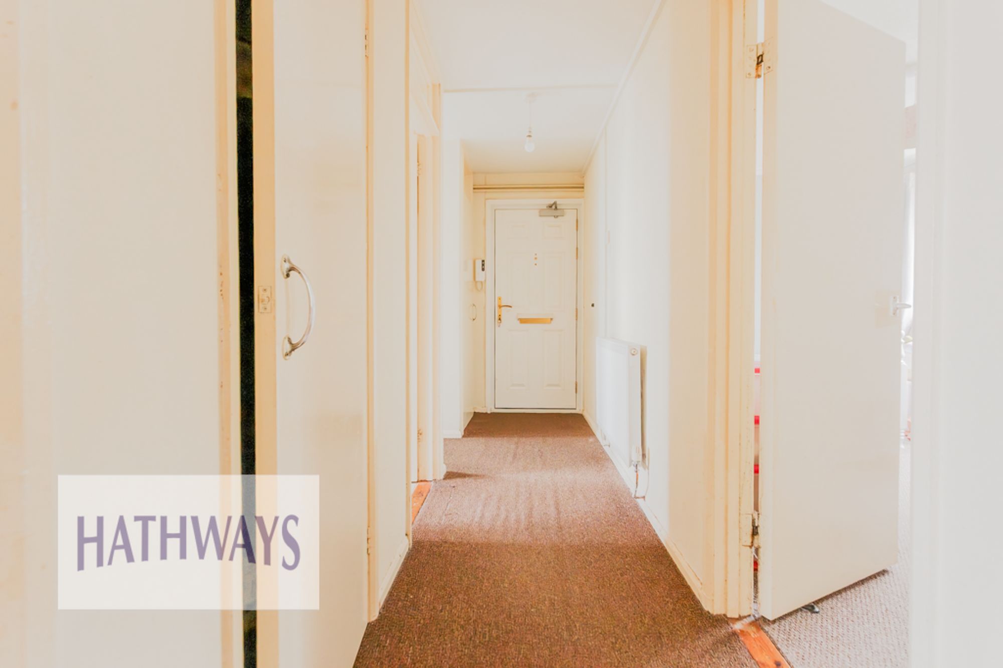 2 bed flat for sale in Kemys Fawr Close, Pontypool  - Property Image 5