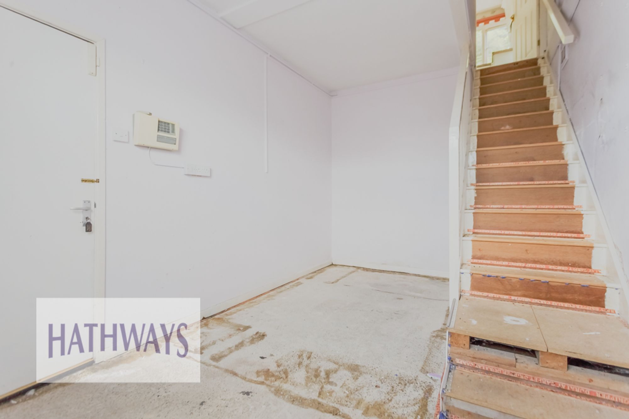 3 bed semi-detached house for sale in Brynheulog, Pontypool 14