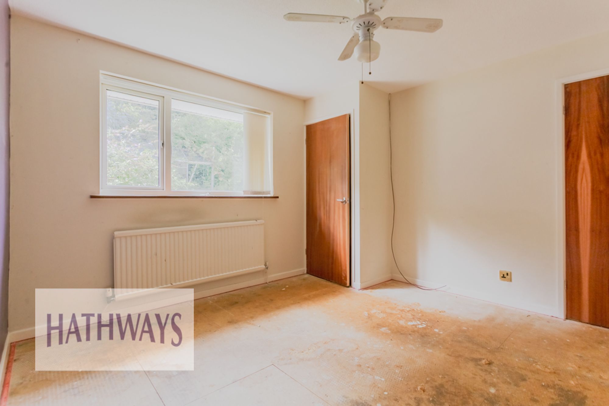 3 bed semi-detached house for sale in Brynheulog, Pontypool 21