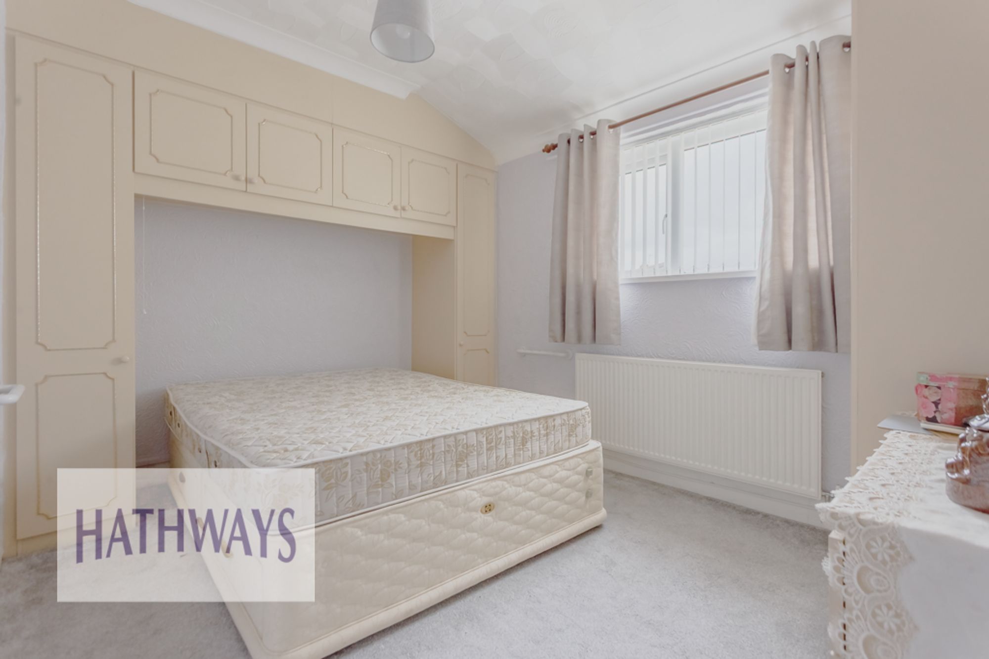 2 bed semi-detached bungalow for sale in Clairwain, Pontypool 18