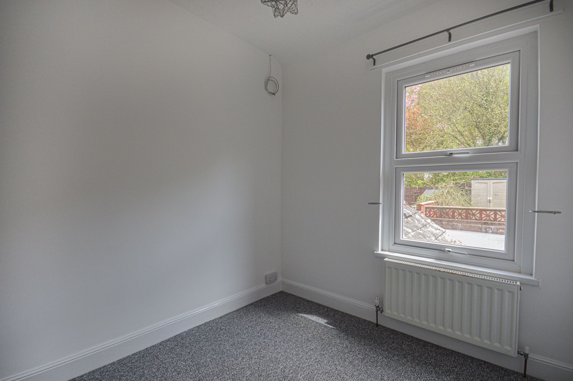 3 bed house to rent in Springfield Terrace, Pontypool  - Property Image 14