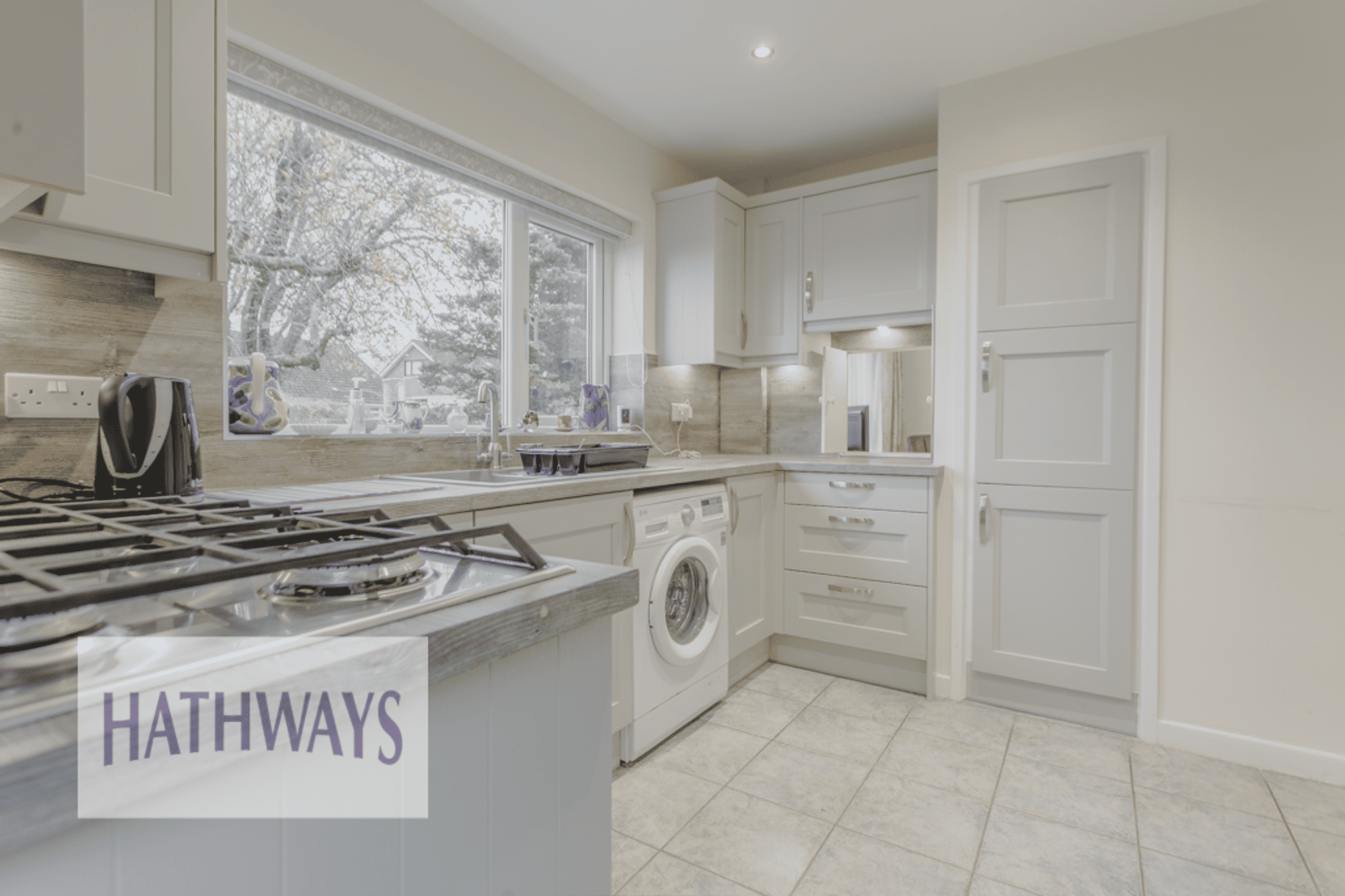 4 bed detached house for sale in Anthony Drive, Newport 7