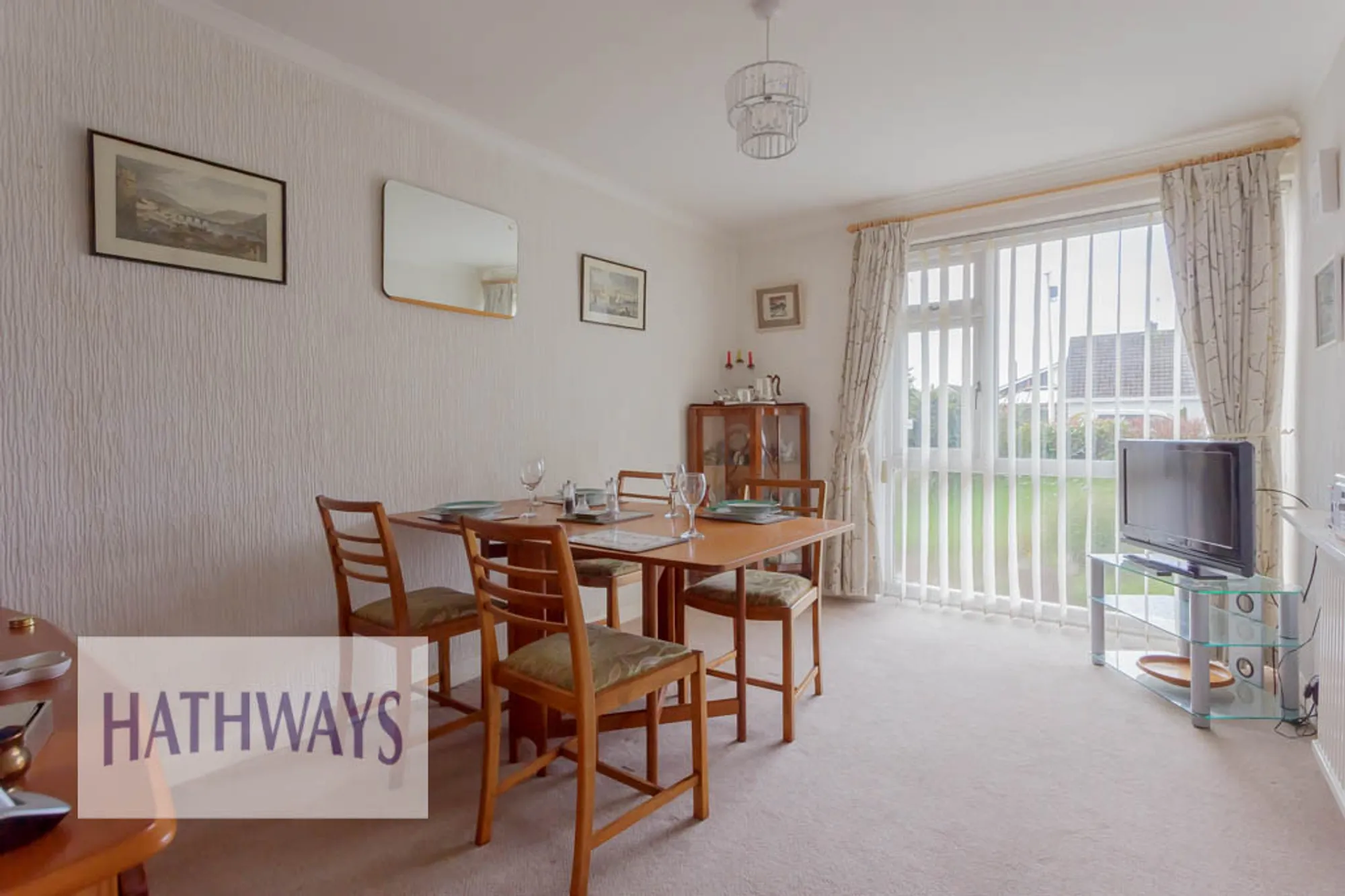 3 bed semi-detached house for sale in Northfield Close, Newport  - Property Image 5