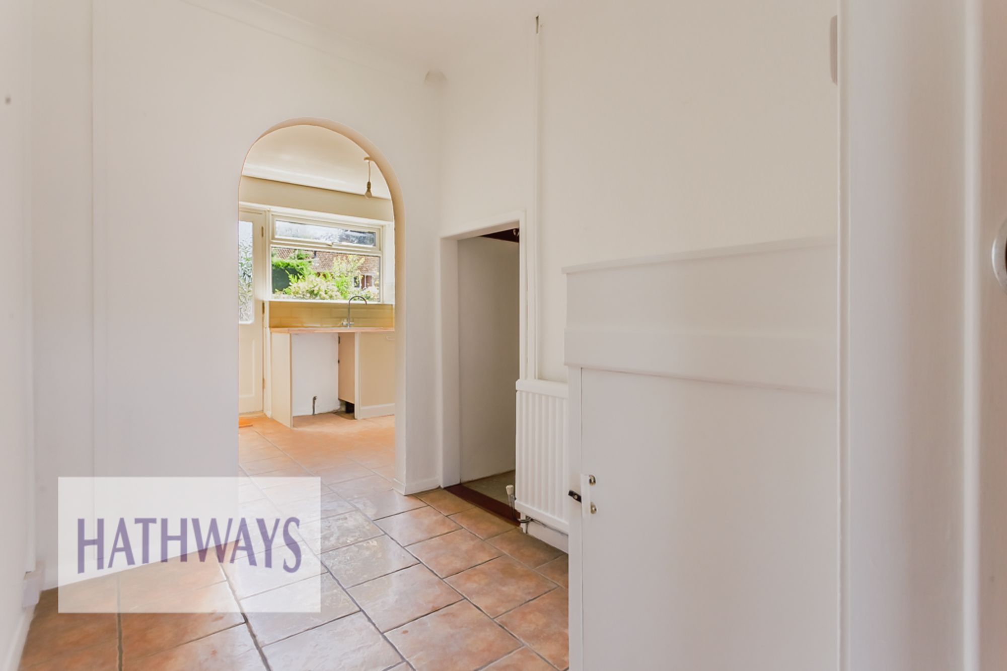 3 bed mid-terraced house to rent in Llyswen Walk, Cwmbran  - Property Image 7