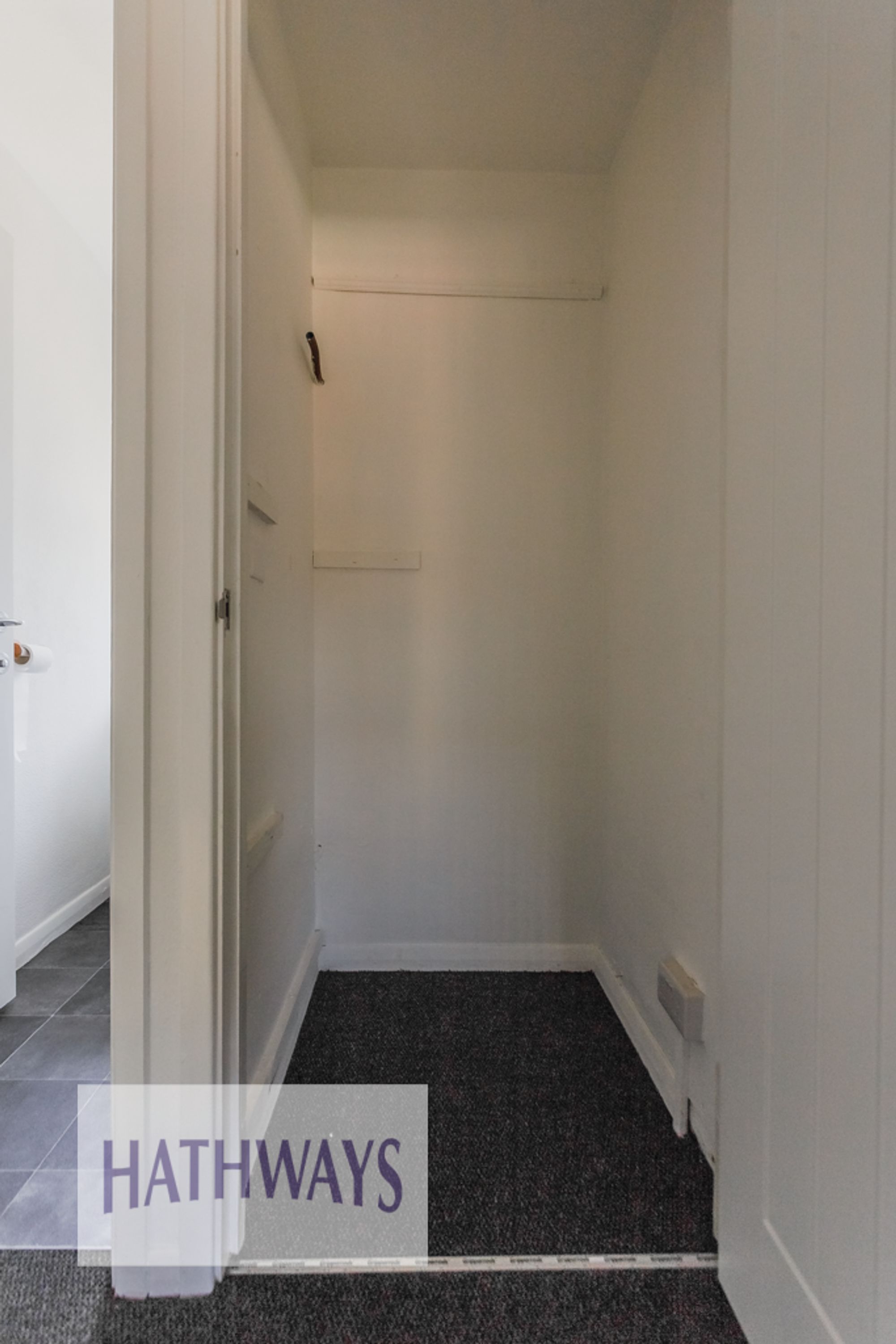 3 bed mid-terraced house to rent in Llyswen Walk, Cwmbran  - Property Image 16