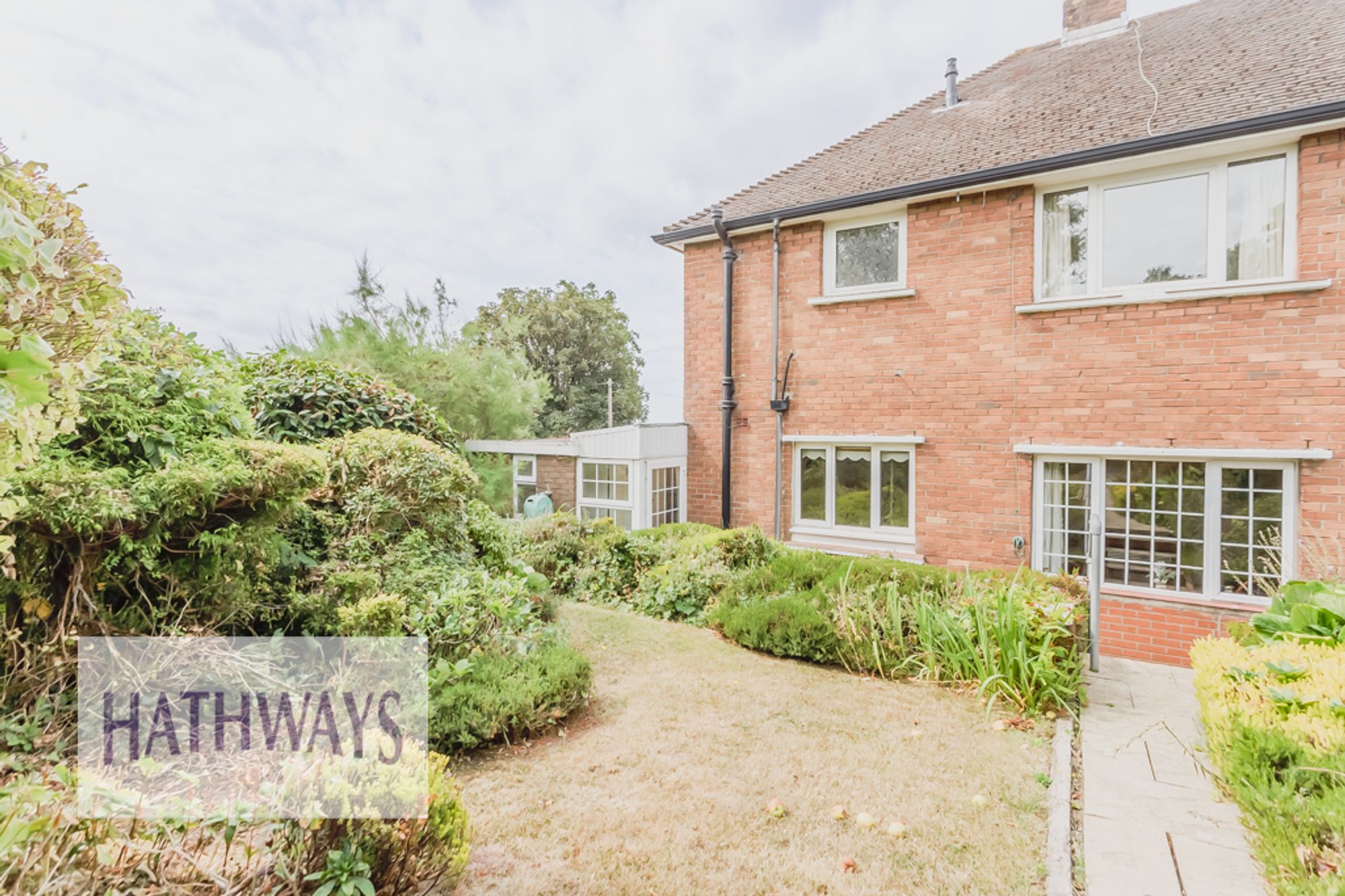 3 bed semi-detached house for sale in Upper Tennyson Road, Newport  - Property Image 31