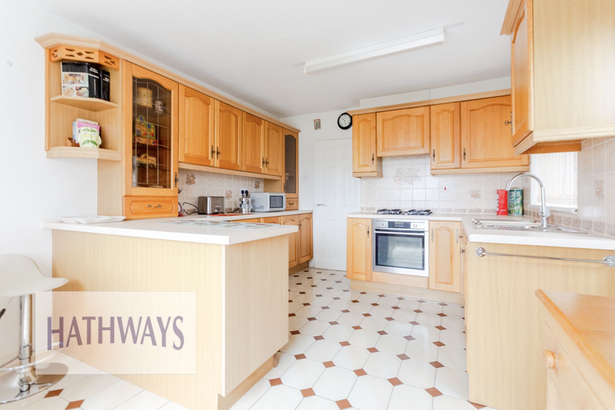 3 bed for sale in Brunel Road, Cwmbran  - Property Image 17