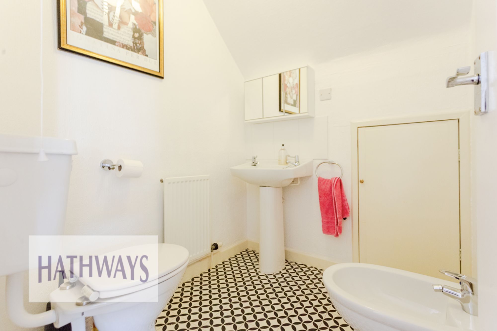 3 bed for sale in Brunel Road, Cwmbran  - Property Image 36