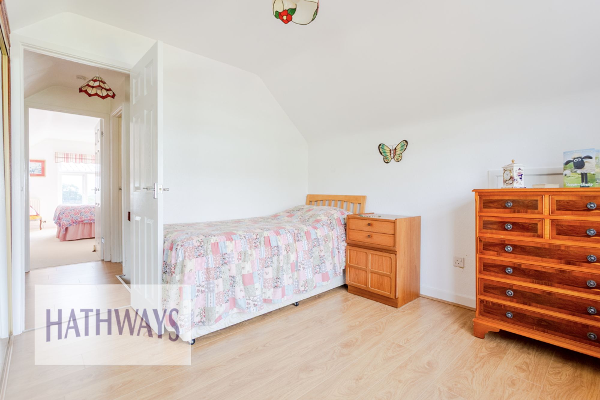 3 bed for sale in Brunel Road, Cwmbran  - Property Image 29