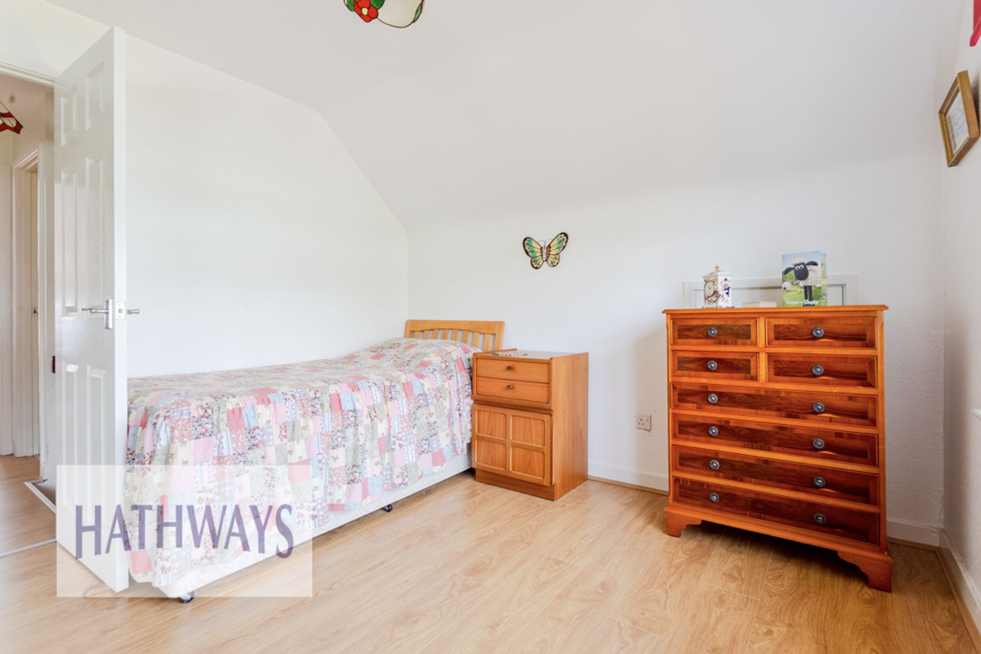3 bed for sale in Brunel Road, Cwmbran  - Property Image 31