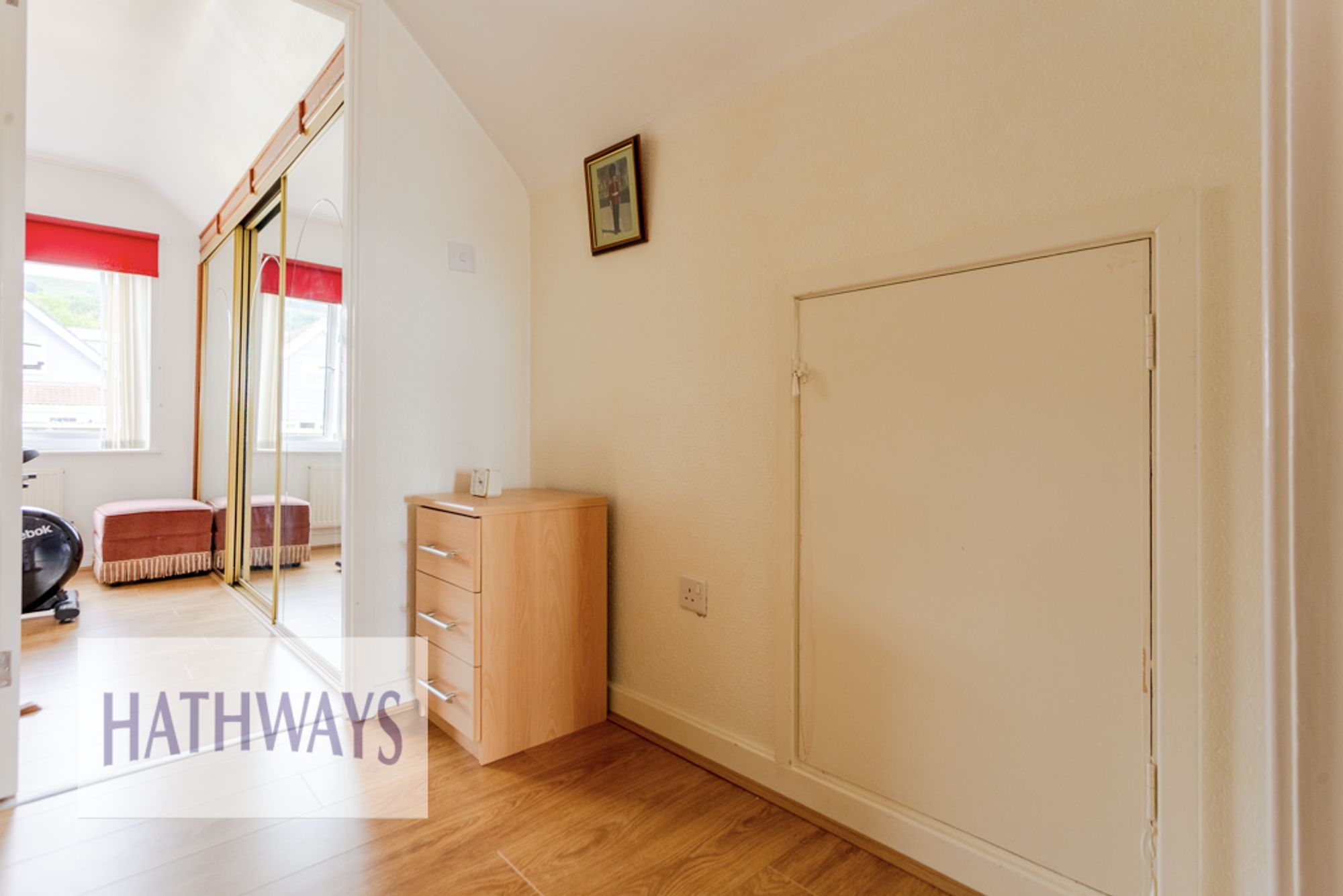 3 bed for sale in Brunel Road, Cwmbran  - Property Image 33