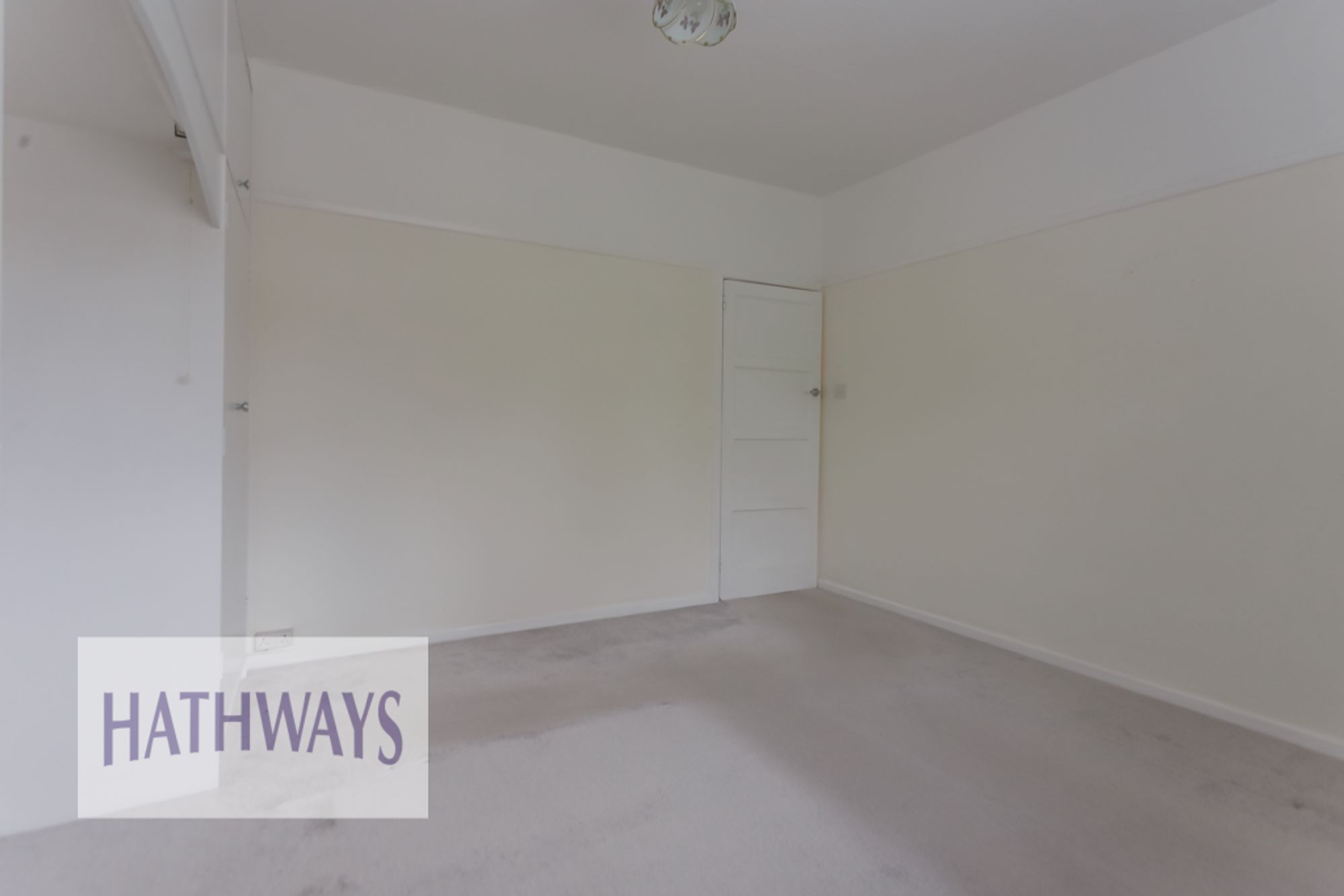 3 bed for sale in Tregarn Road, Newport  - Property Image 15