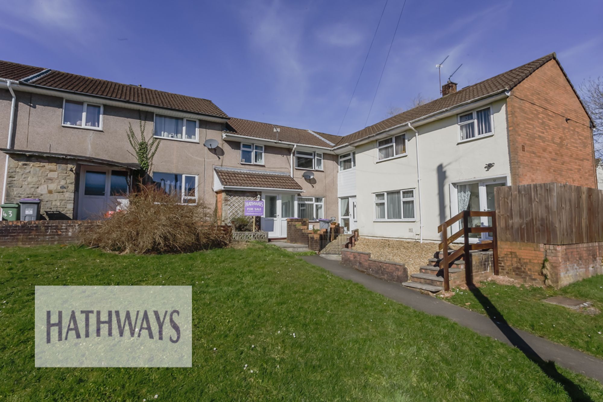 3 bed terraced house for sale in Bryncelyn Road, Cwmbran  - Property Image 1