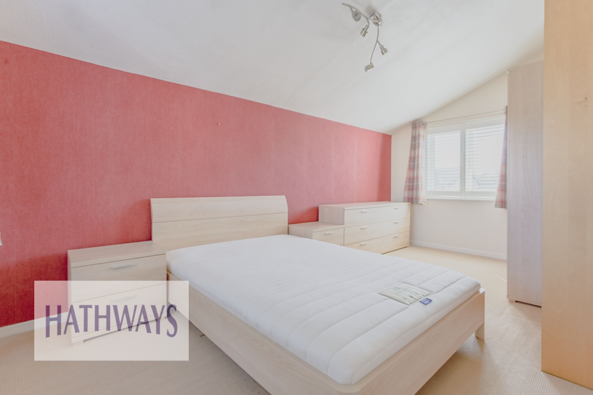 4 bed detached house for sale in Arundel Close, Cwmbran  - Property Image 15