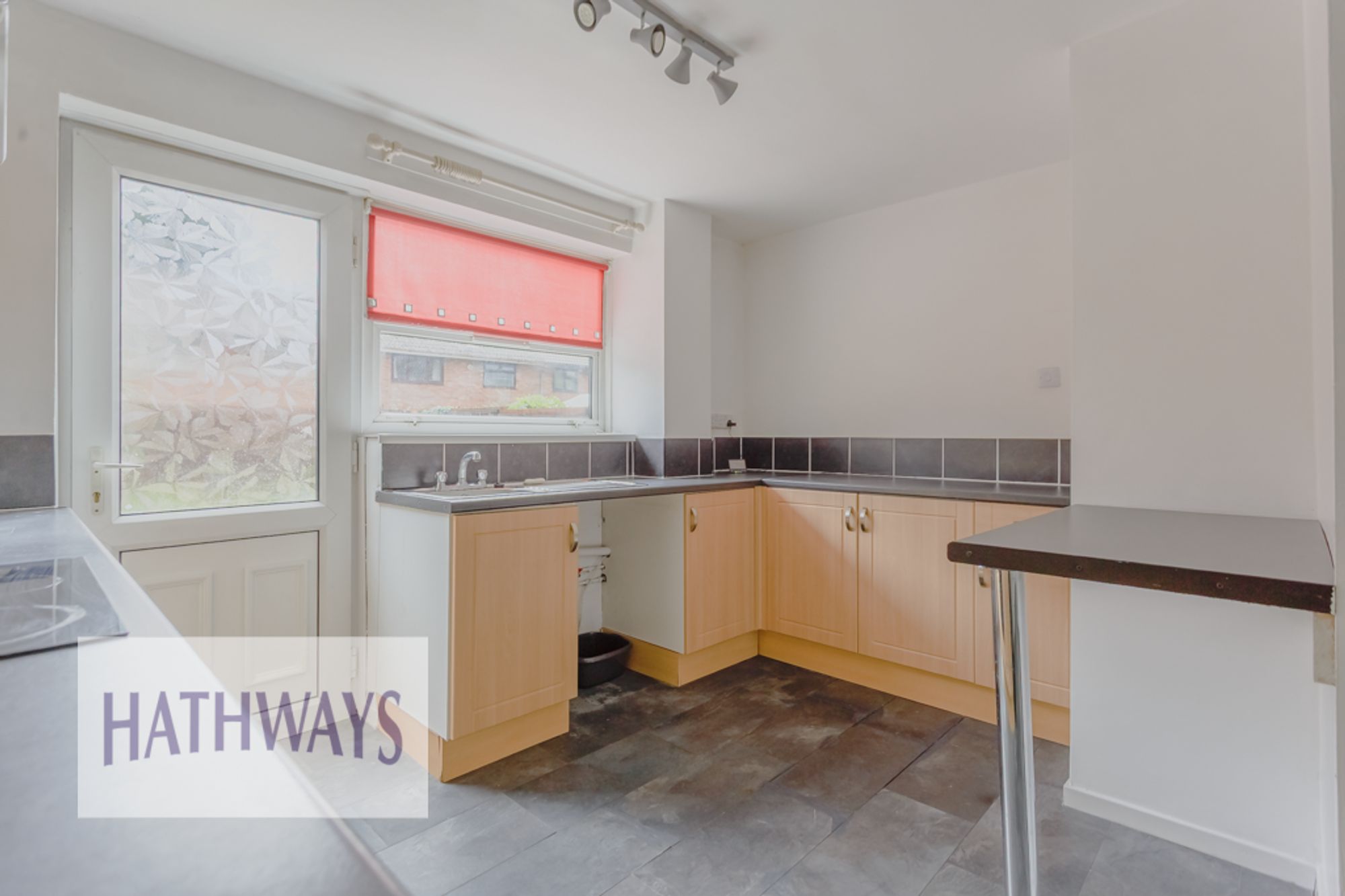 3 bed terraced house to rent in Olway Close, Cwmbran  - Property Image 11