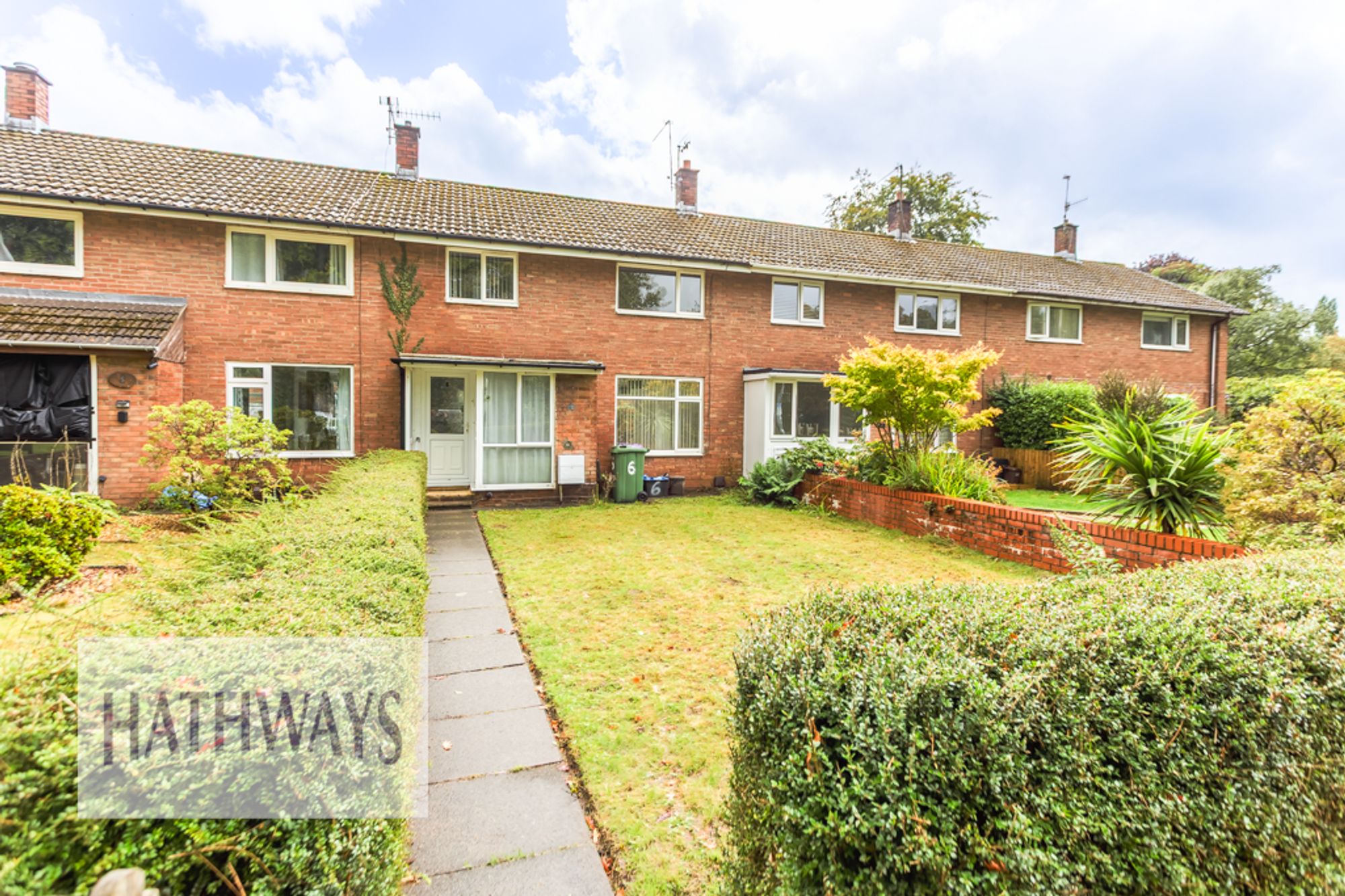 3 bed terraced house to rent in Olway Close, Cwmbran, NP44