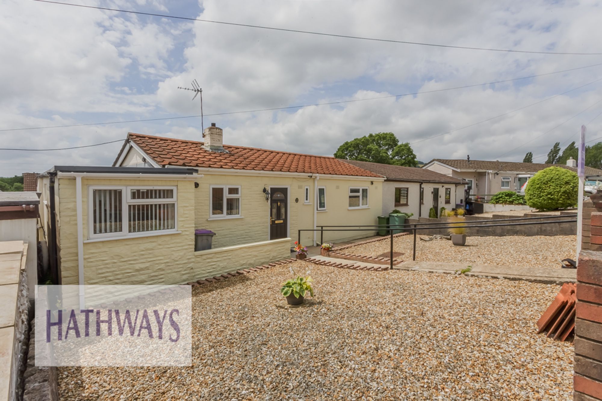 2 bed house for sale in Clarewain, Pontypool  - Property Image 1