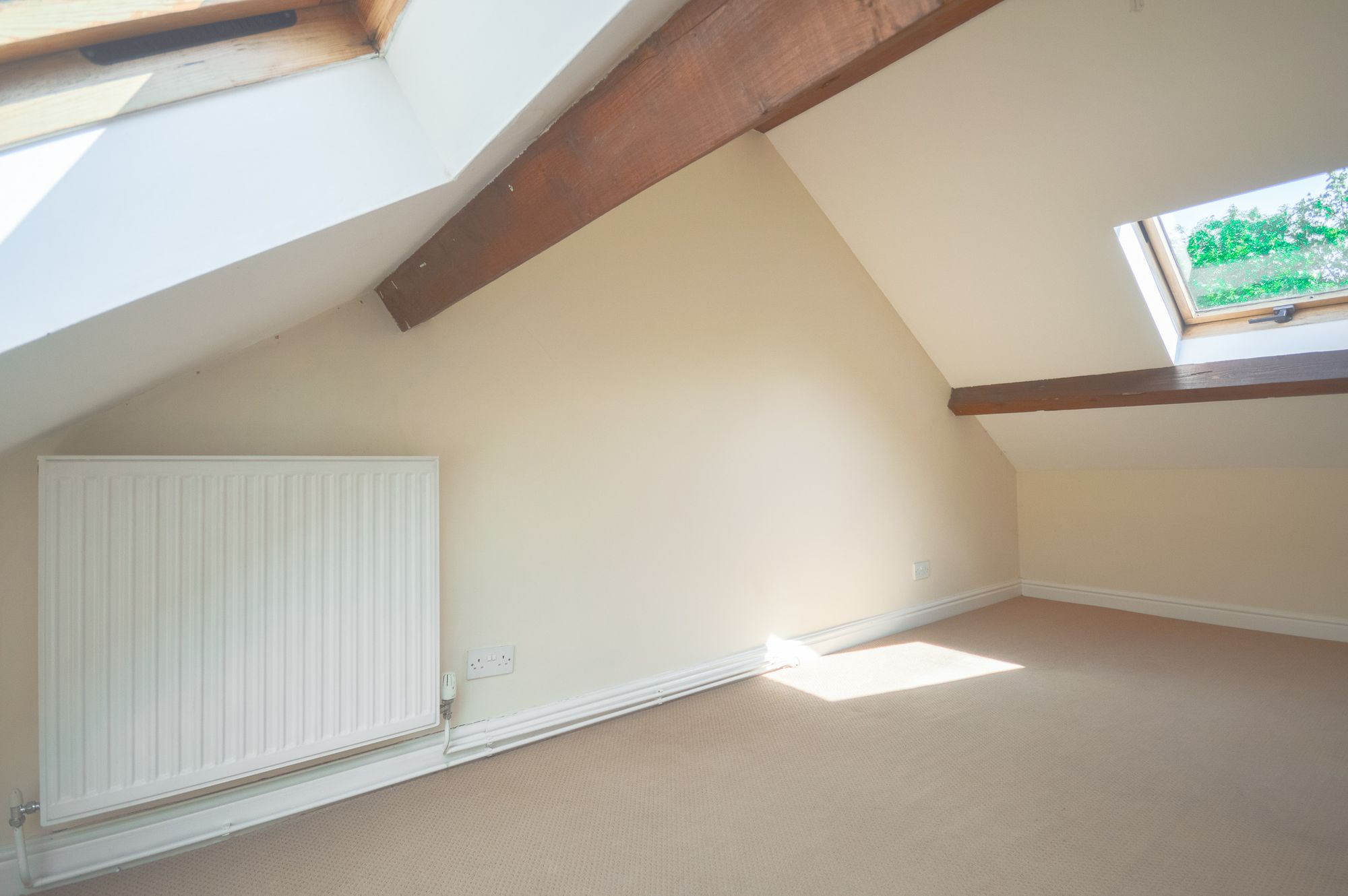 2 bed terraced house to rent in Albion Road, Pontypool  - Property Image 15