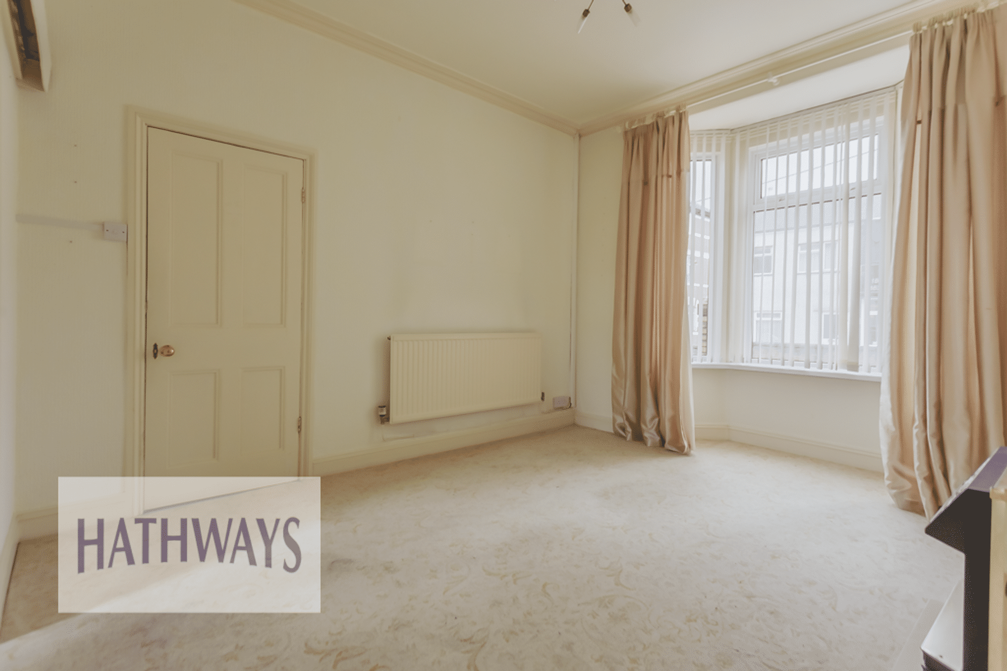 2 bed terraced house for sale in Victoria Street, Cwmbran  - Property Image 6