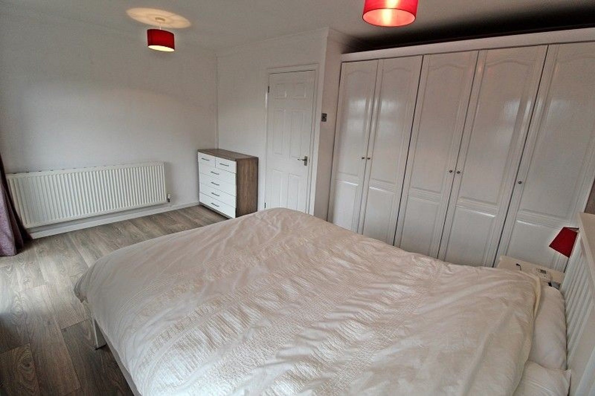 4 bed for sale in Mayfield Place, Pontyclun  - Property Image 11