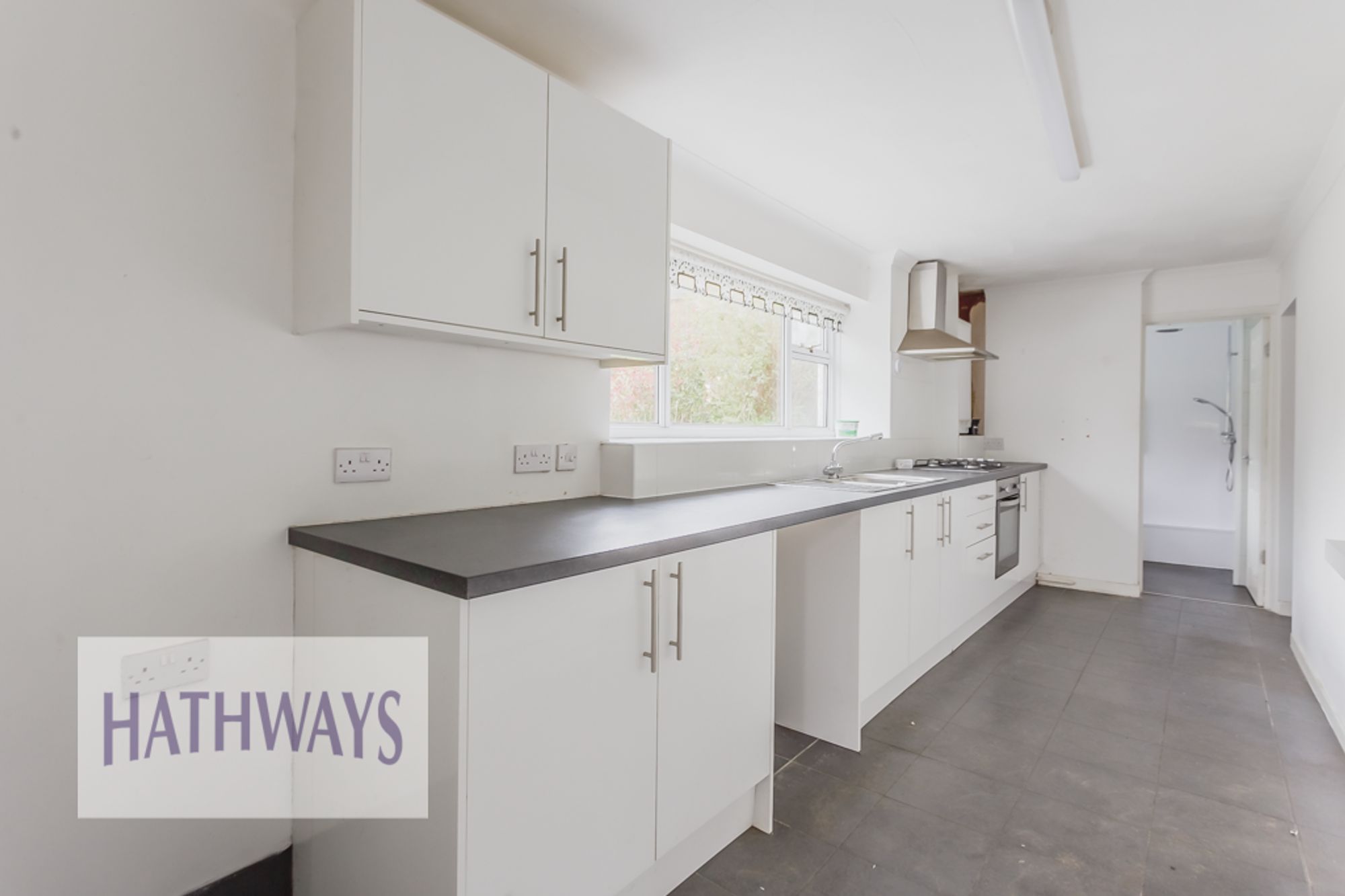 2 bed end of terrace house for sale in Penygarn Road, Pontypool  - Property Image 5