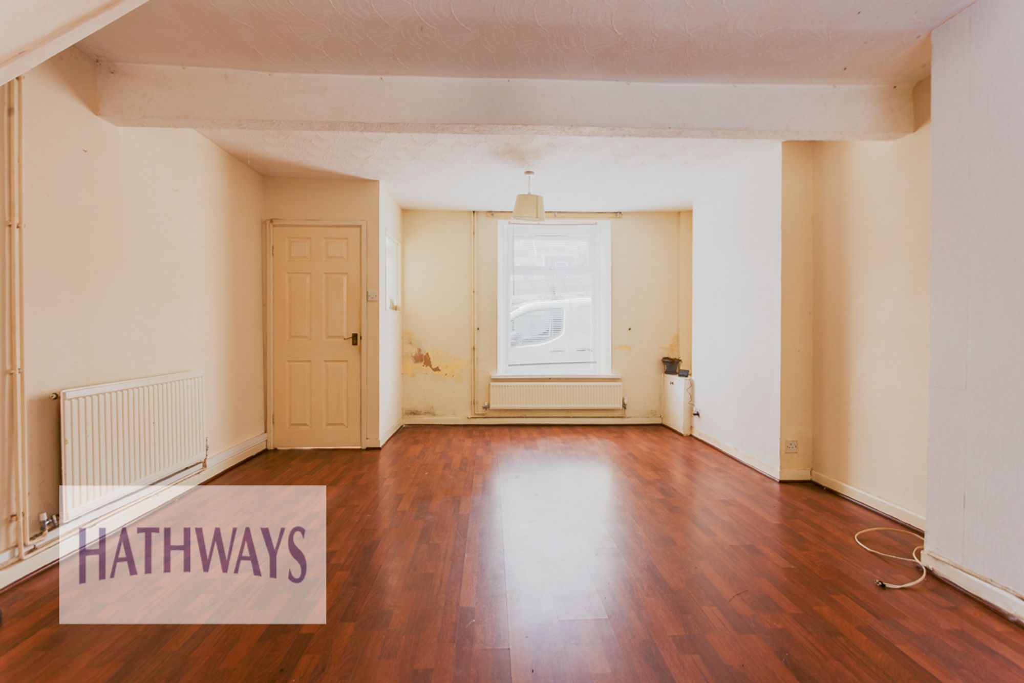 2 bed mid-terraced house for sale in Afon Llwyd Terrace, Pontypool 5