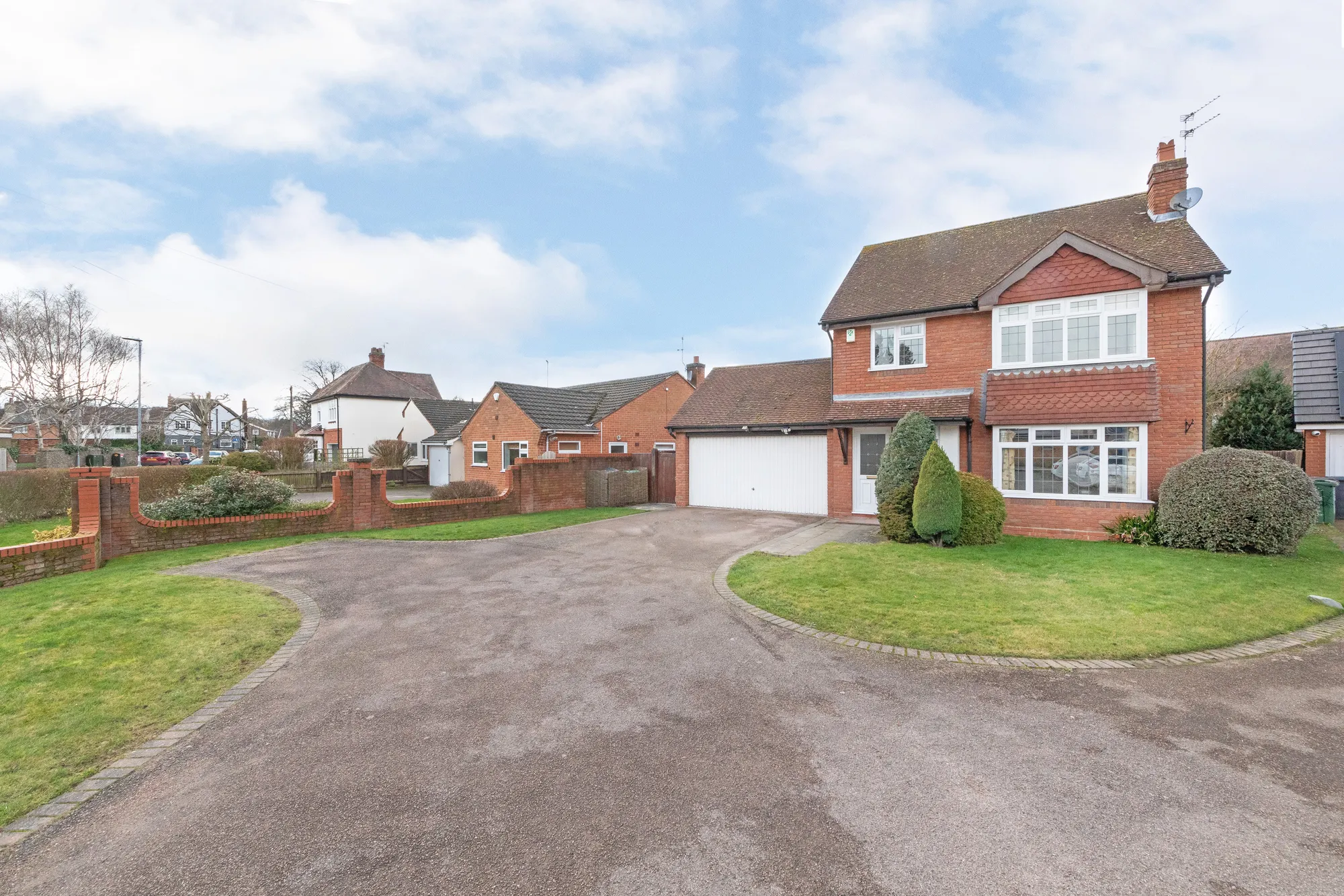 4 bed detached house for sale in Station Road, Loughborough  - Property Image 1