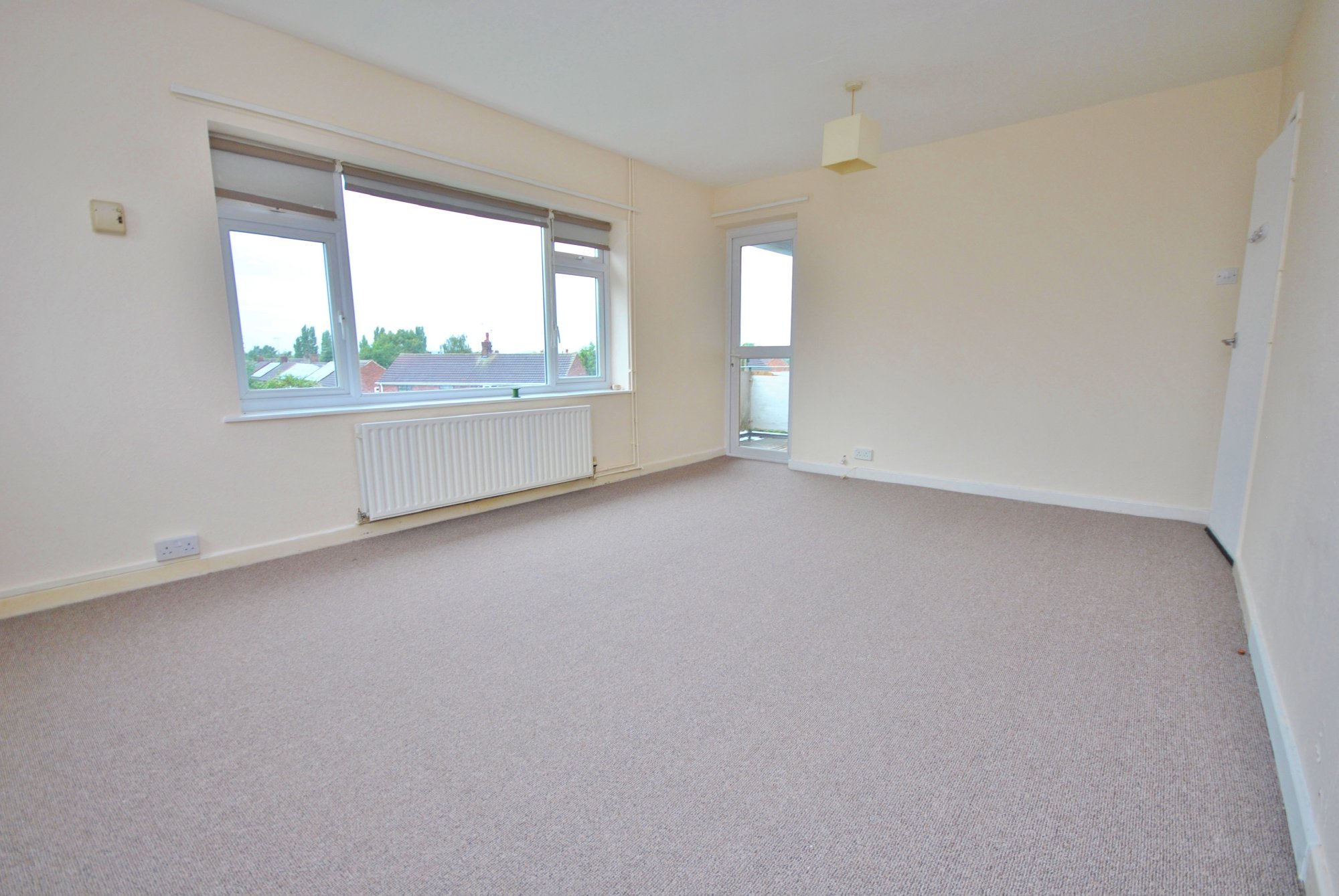 2 bed apartment for sale in Stowe Avenue, West Bridgford  - Property Image 2