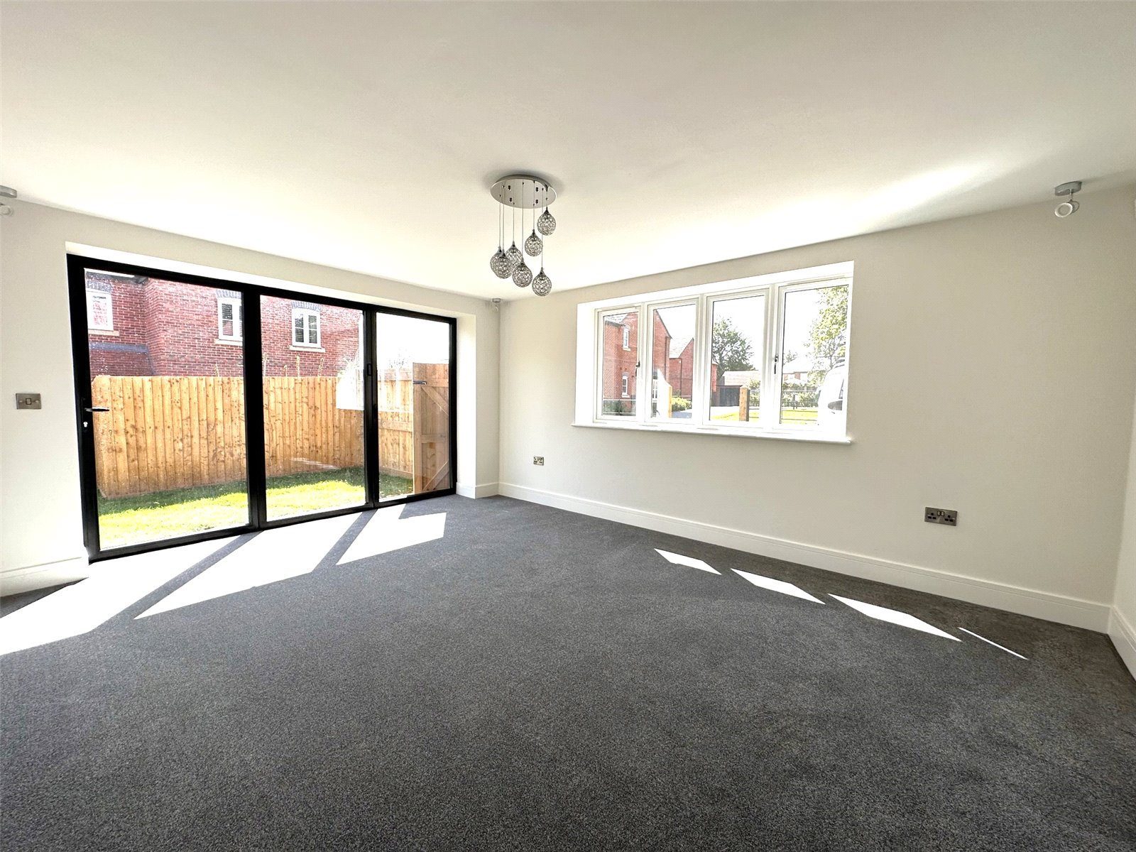 3 bed house for sale in Blackbird Crescent, Edwalton  - Property Image 9