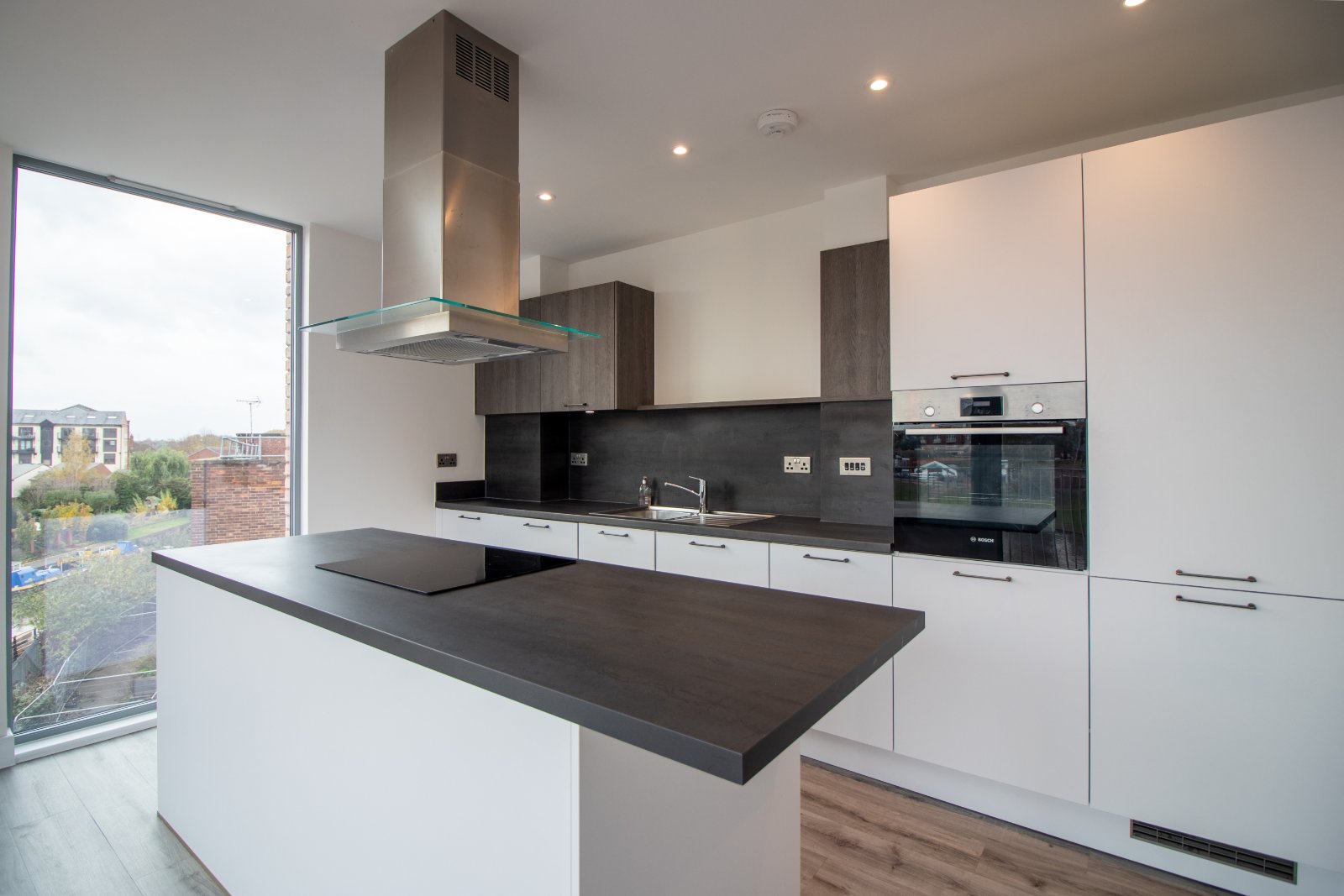 2 bed apartment for sale in Trent Bridge View, Nottingham  - Property Image 7
