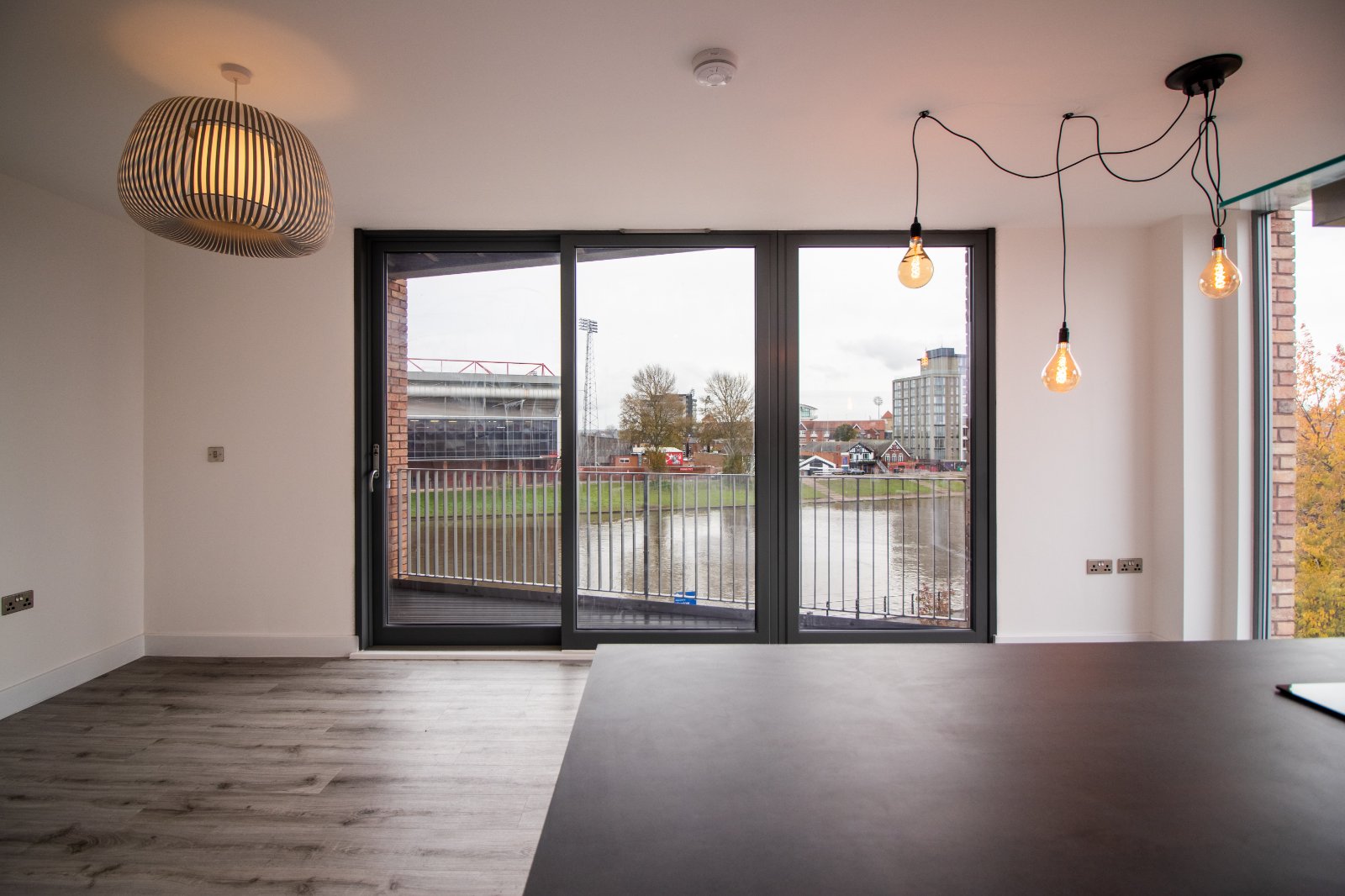 2 bed apartment for sale in Trent Bridge View, Nottingham  - Property Image 9