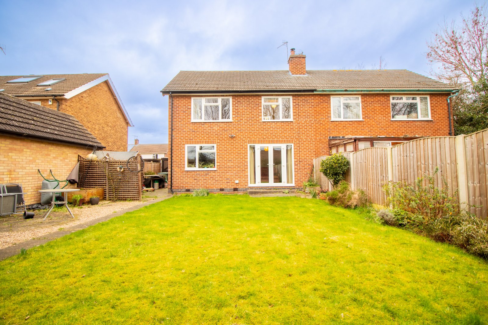 3 bed house for sale in Stowe Avenue, West Bridgford  - Property Image 2