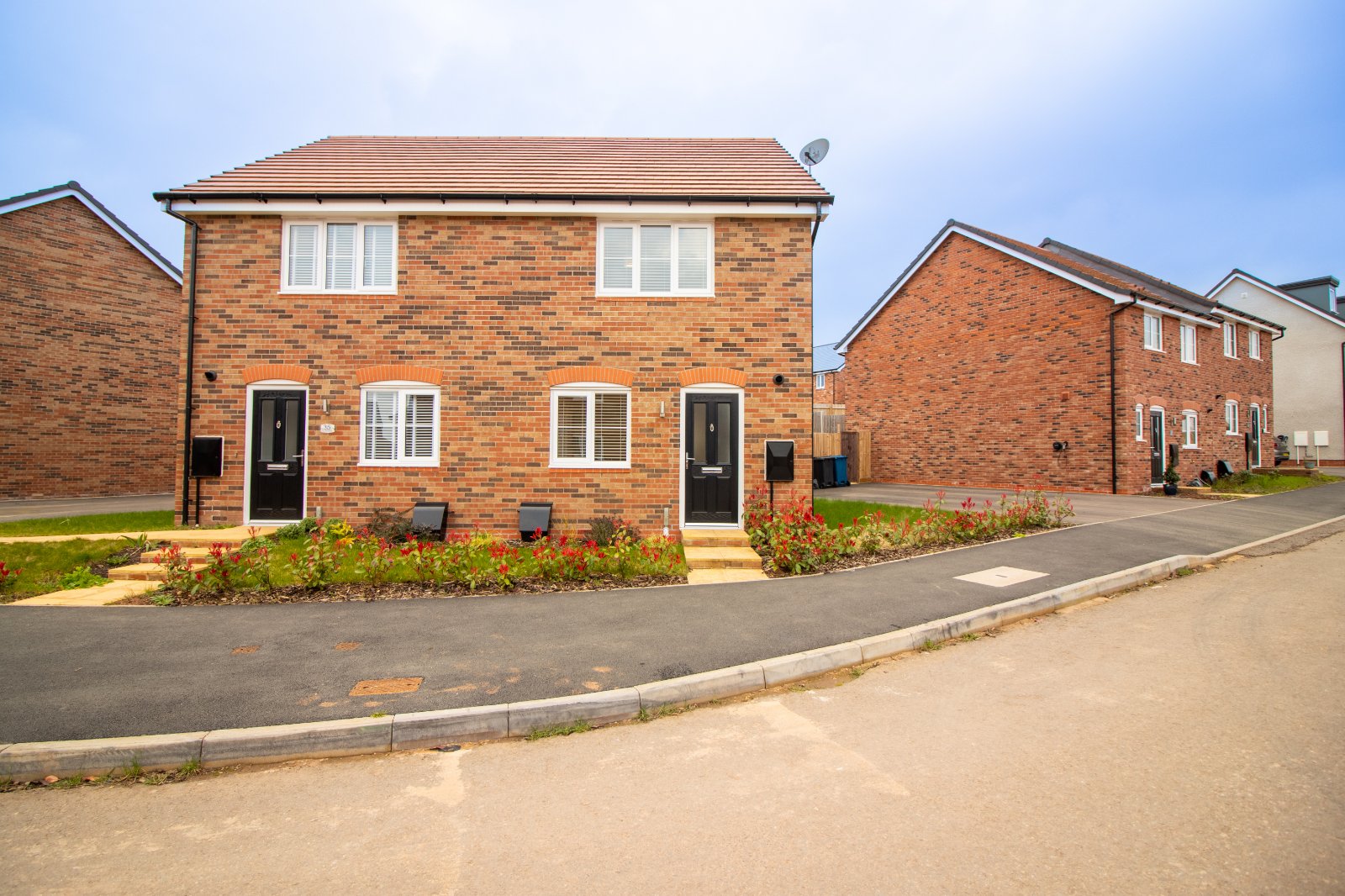 2 bed house for sale in Sarah Drive, Edwalton  - Property Image 1