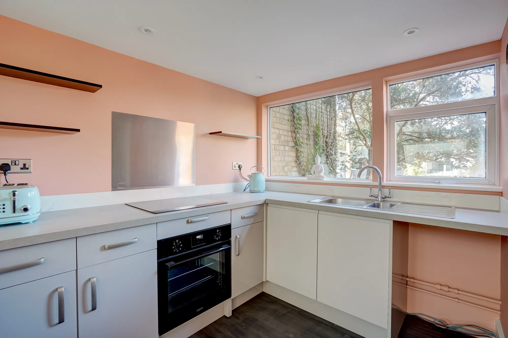 3 bed bungalow for sale in Caroline Court, Norwich  - Property Image 14