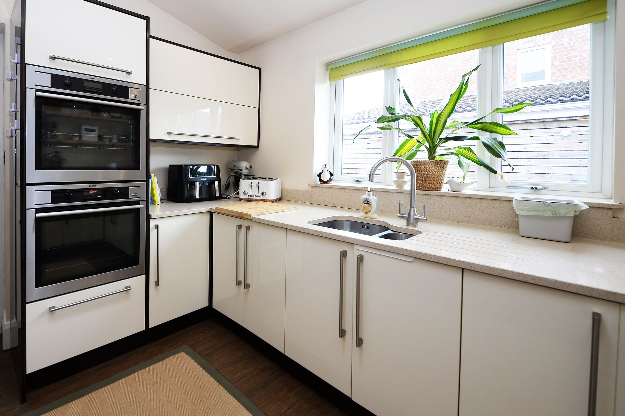 3 bed for sale in Hoppet Lane, Manchester  - Property Image 13