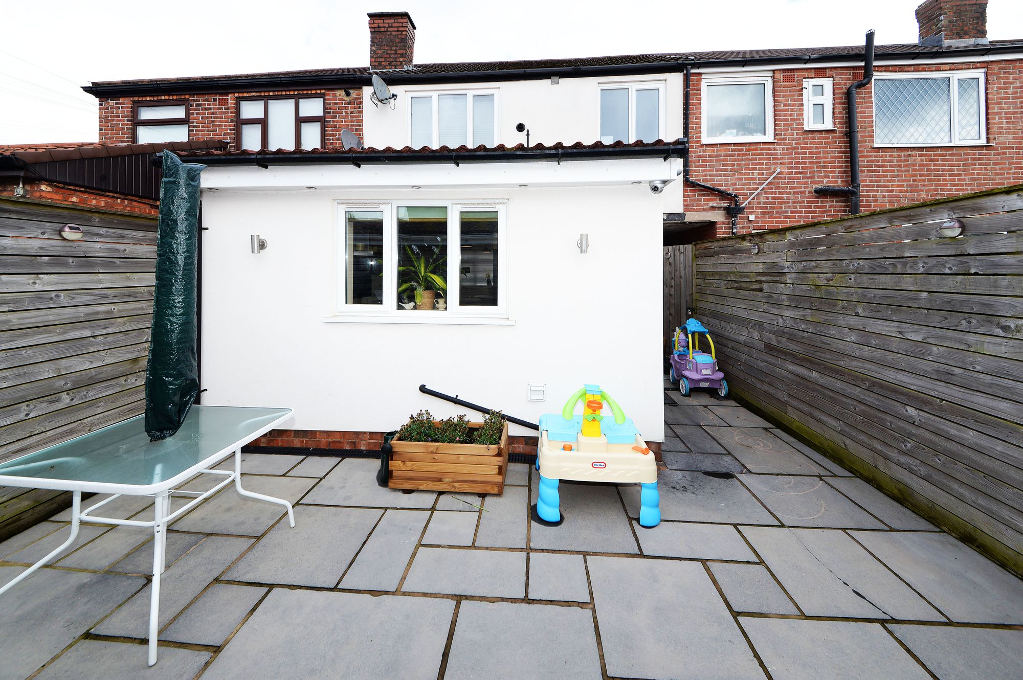 3 bed for sale in Hoppet Lane, Manchester  - Property Image 27