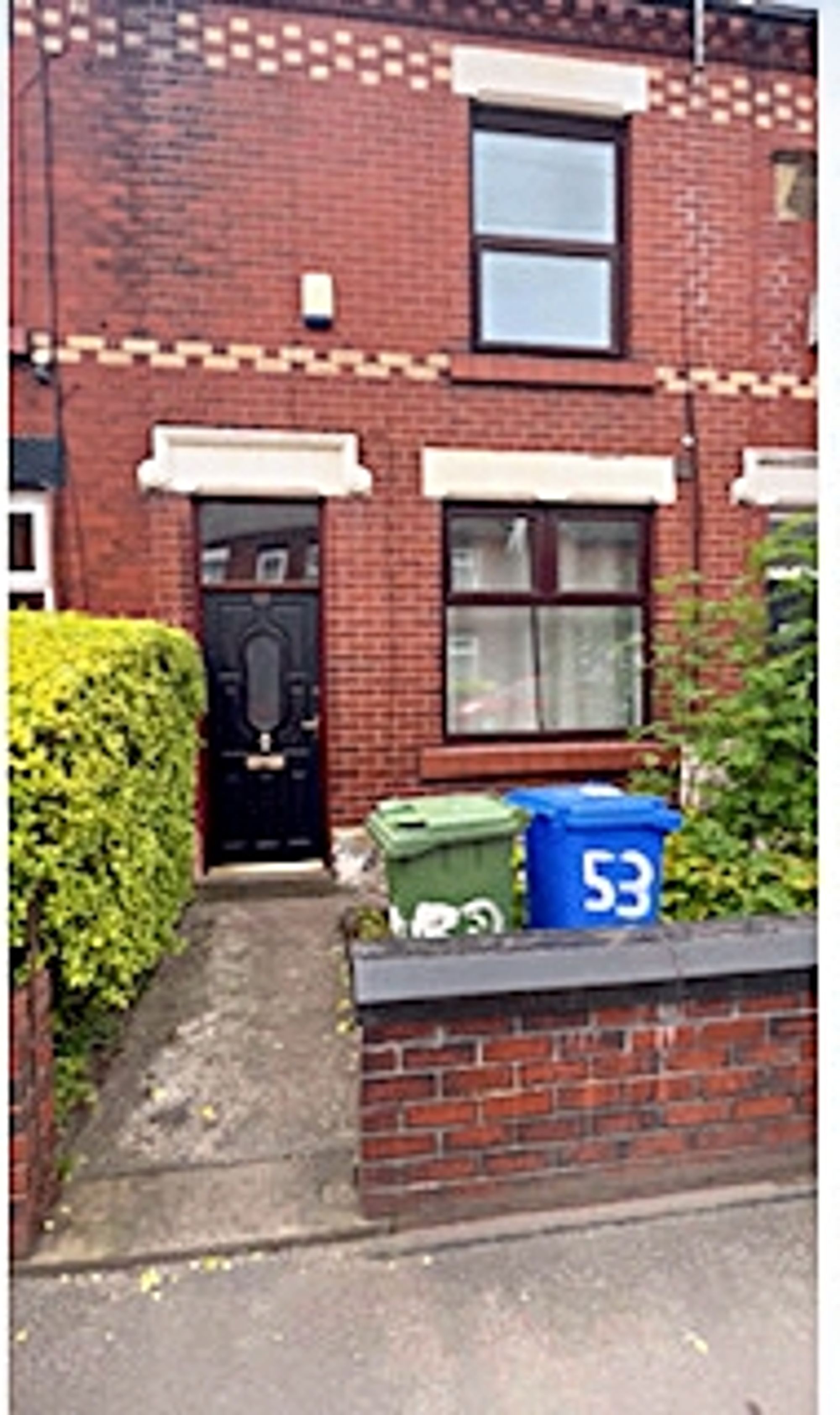 3 bed mid-terraced house to rent in Newmarket Road, Ashton-Under-Lyne  - Property Image 1