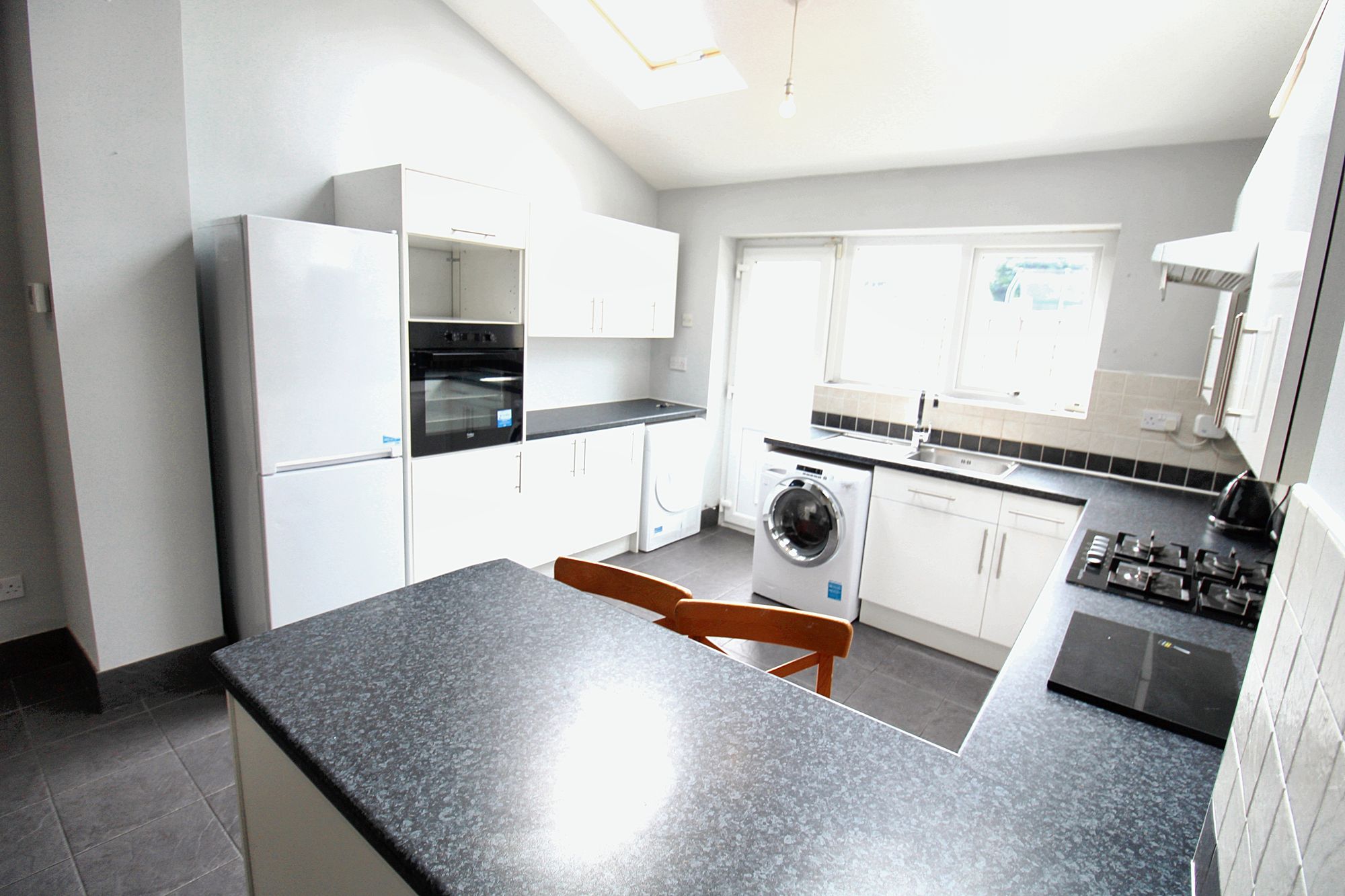 3 bed house to rent in Newmarket Road, Ashton-Under-Lyne  - Property Image 8