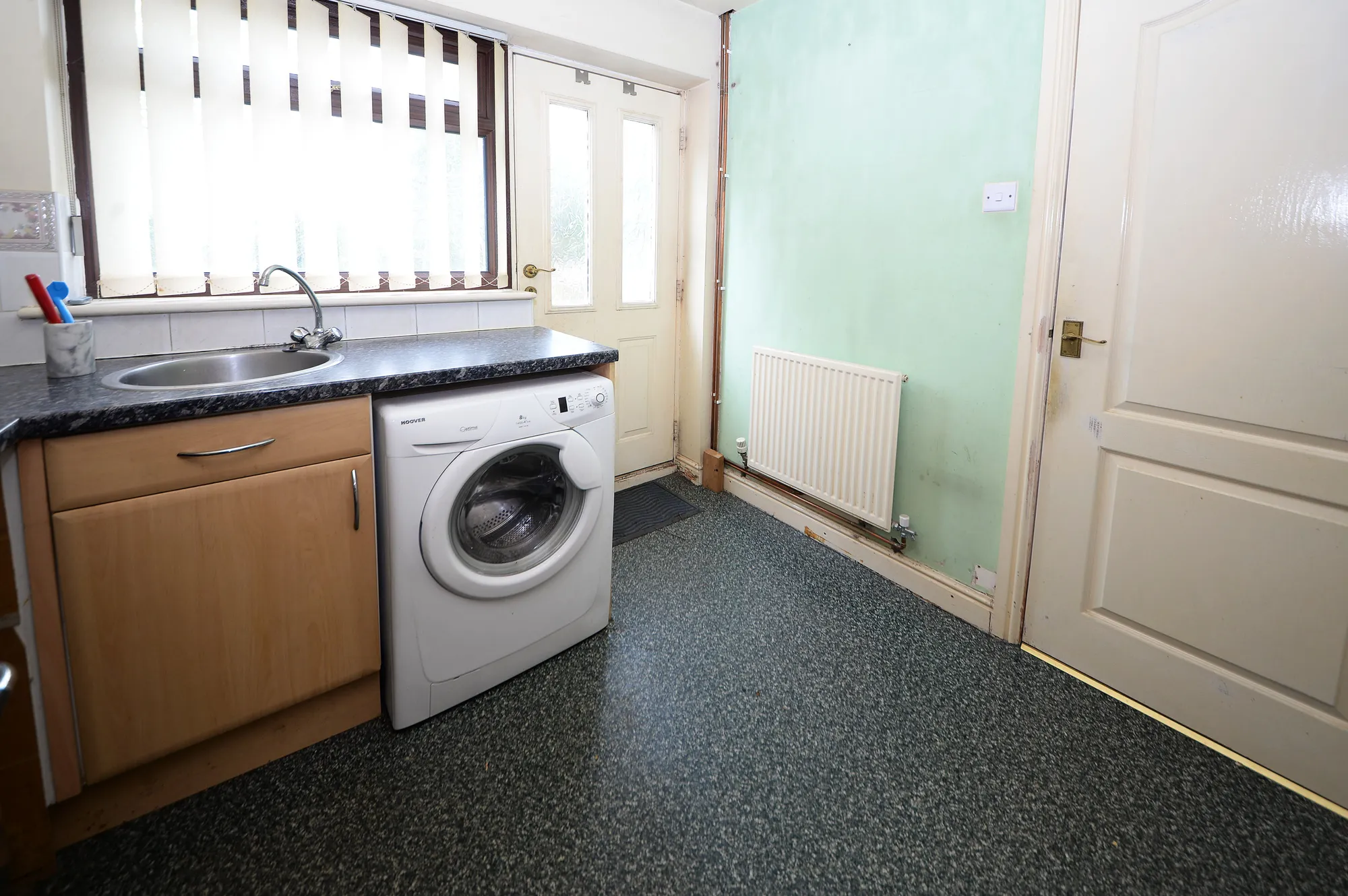 3 bed detached house for sale in Glenfield Close, Oldham  - Property Image 12