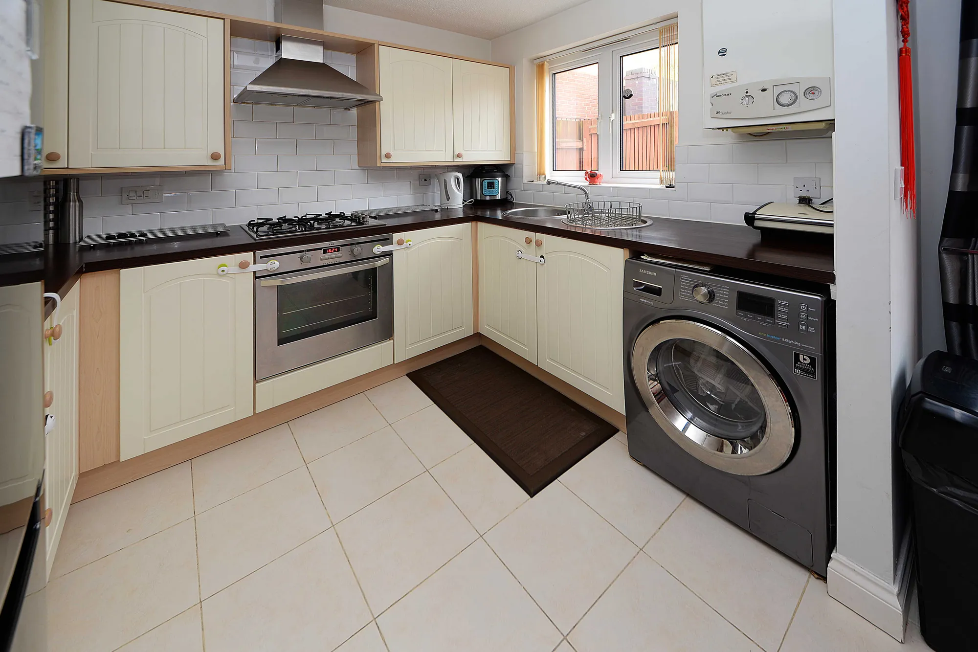 3 bed house to rent in Bakery Court, Ashton-Under-Lyne  - Property Image 10