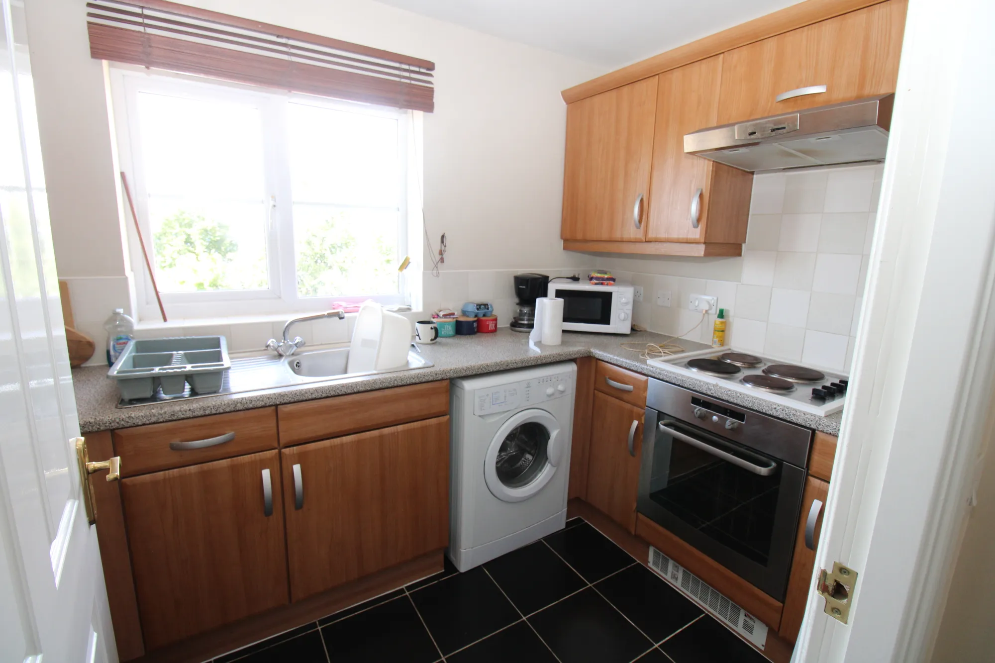 2 bed apartment to rent in Firbank Close, Ashton-Under-Lyne  - Property Image 4