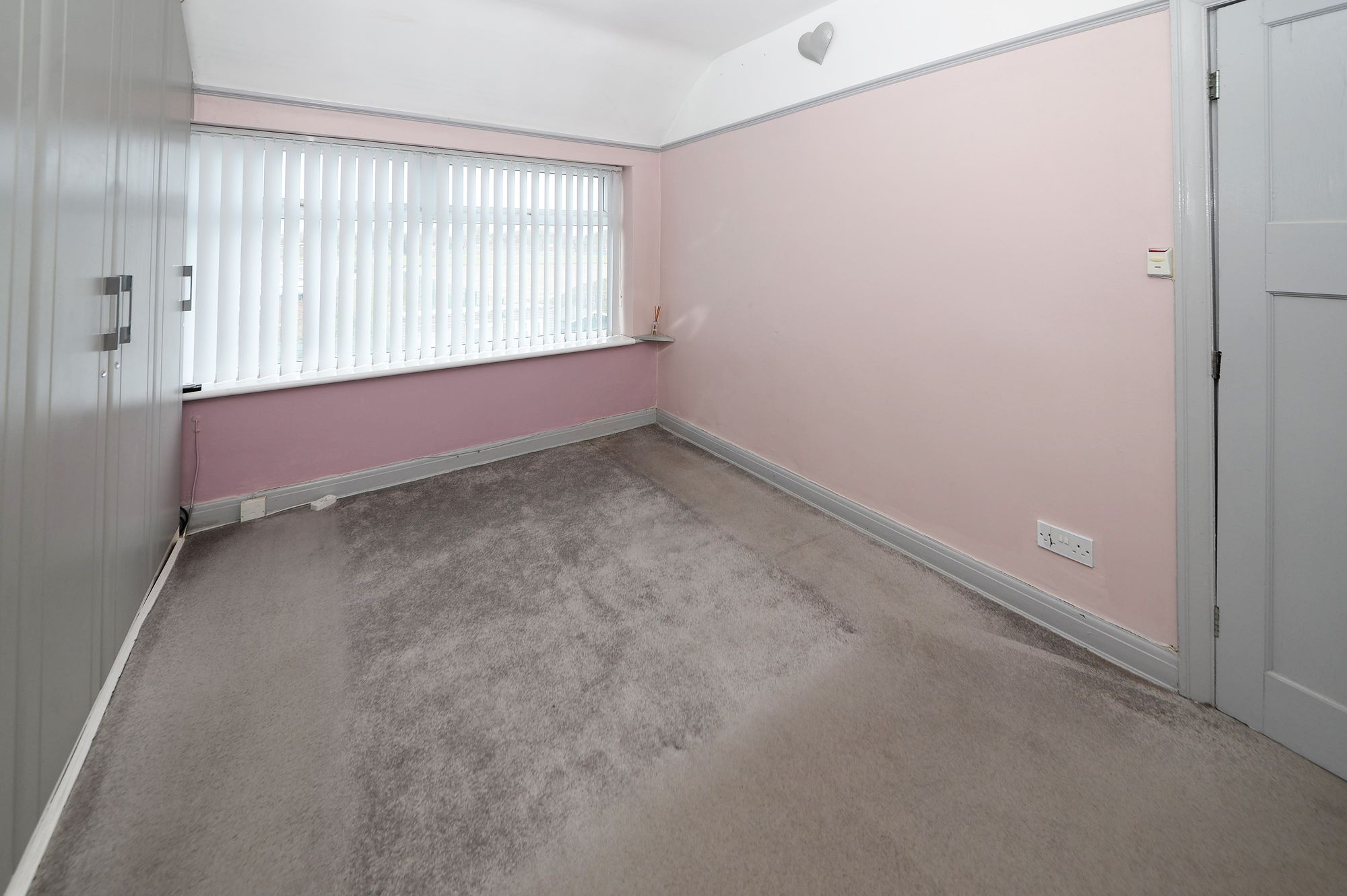 3 bed semi-detached house for sale in Circular Road, Manchester  - Property Image 15