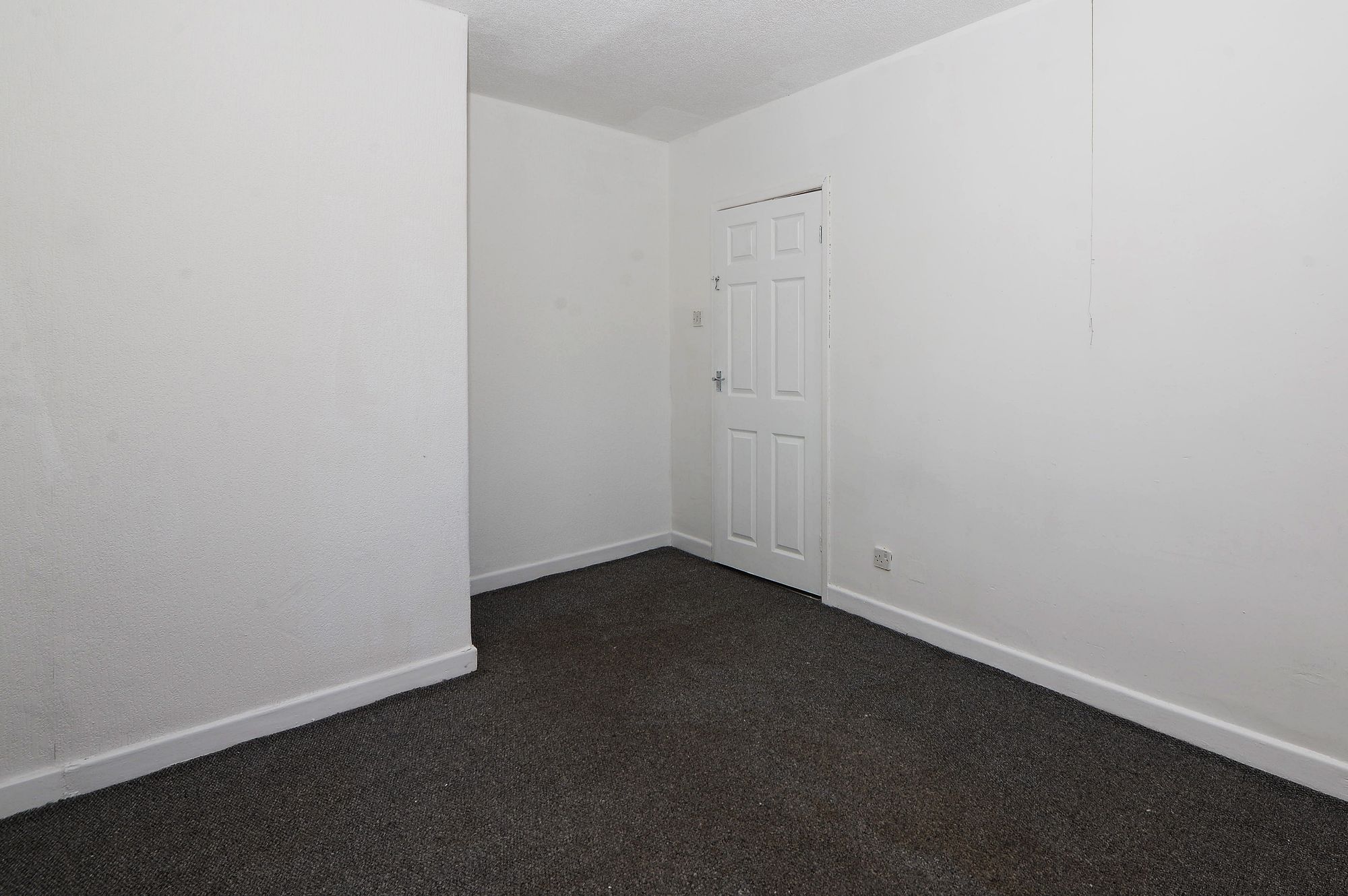 2 bed house to rent in Windsor Drive, Dukinfield  - Property Image 14