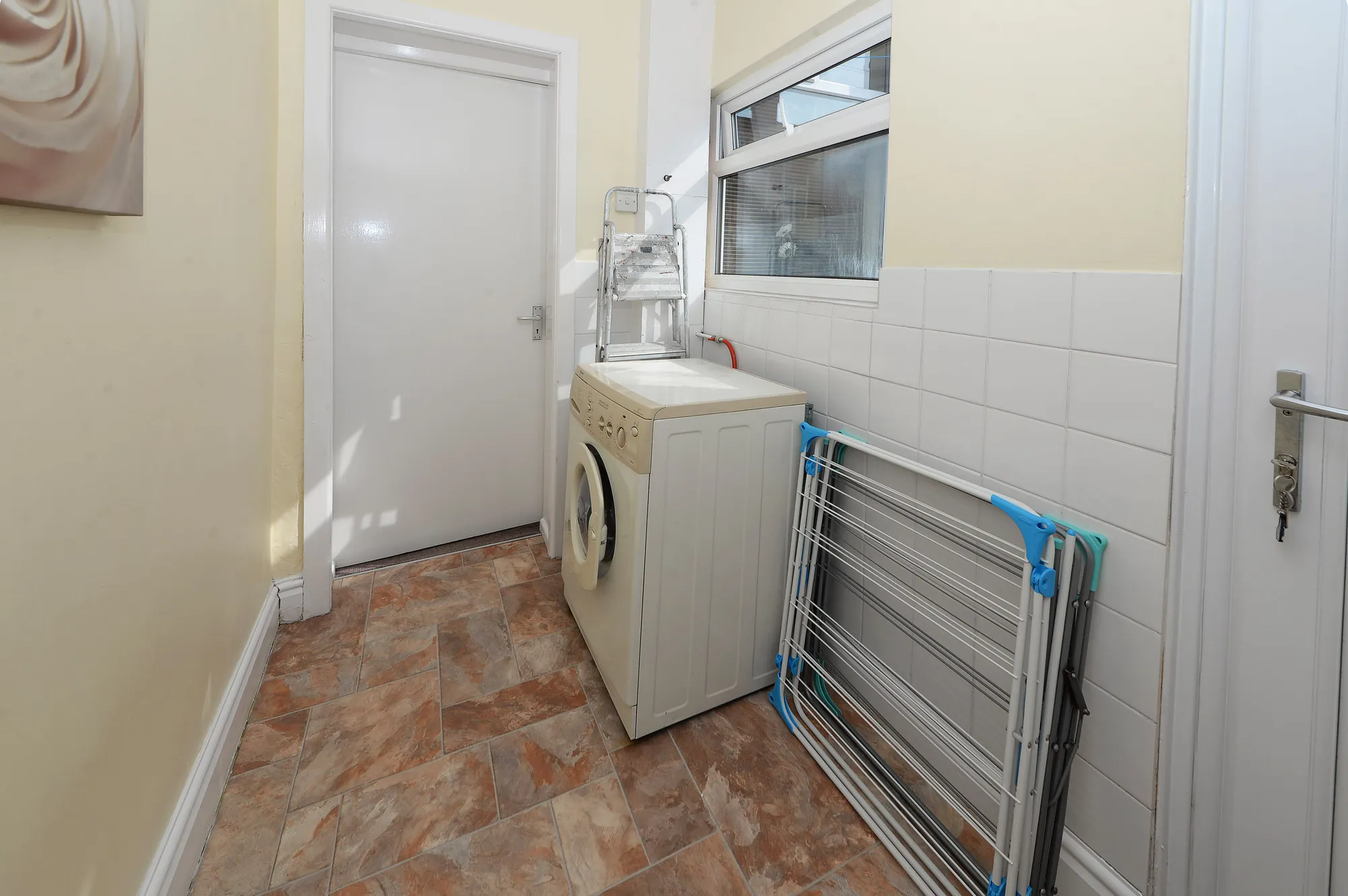 2 bed house for sale in Smallshaw Lane, Ashton-Under-Lyne  - Property Image 10