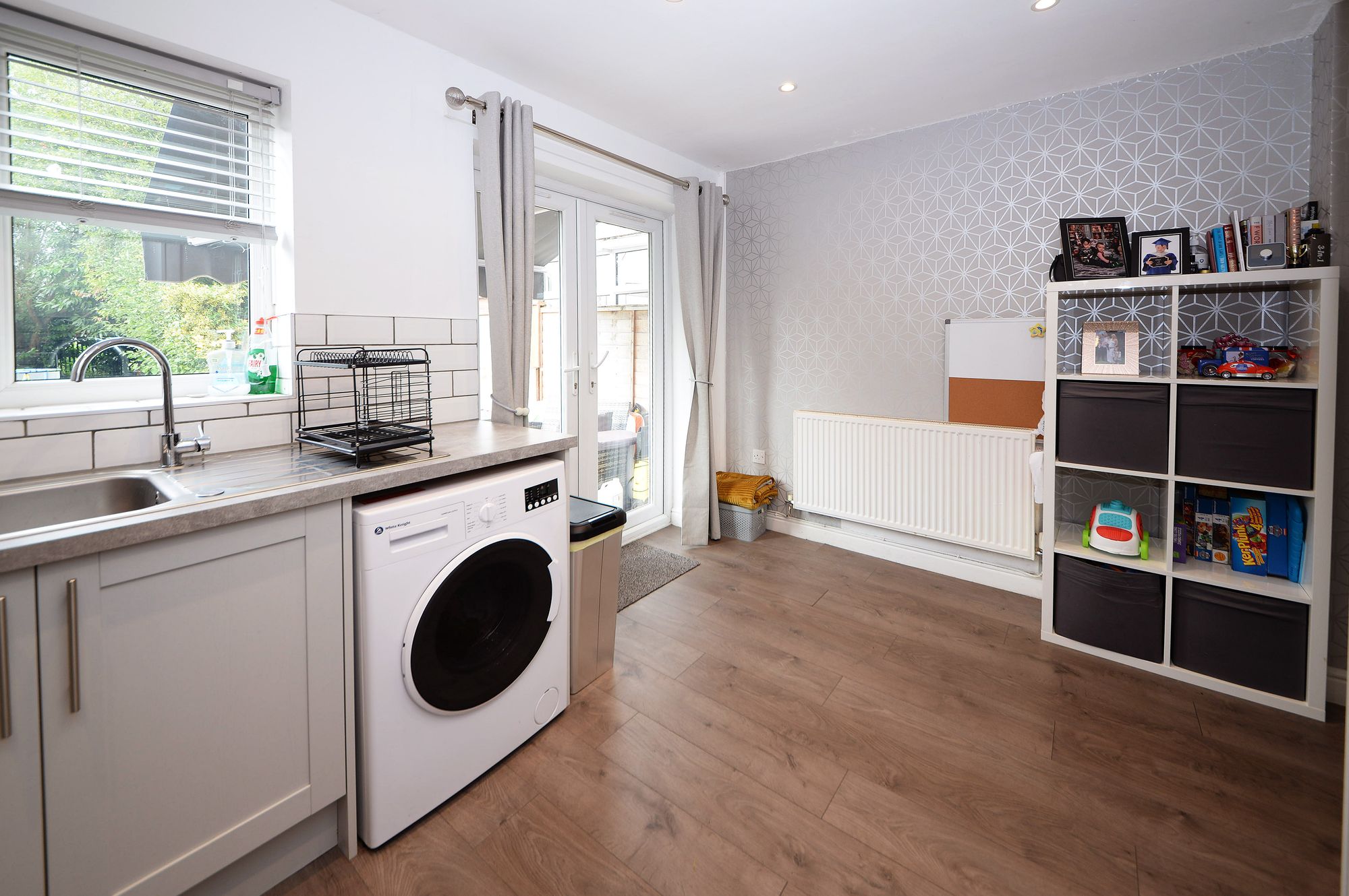 2 bed terraced house for sale in Covert Road, Oldham  - Property Image 9